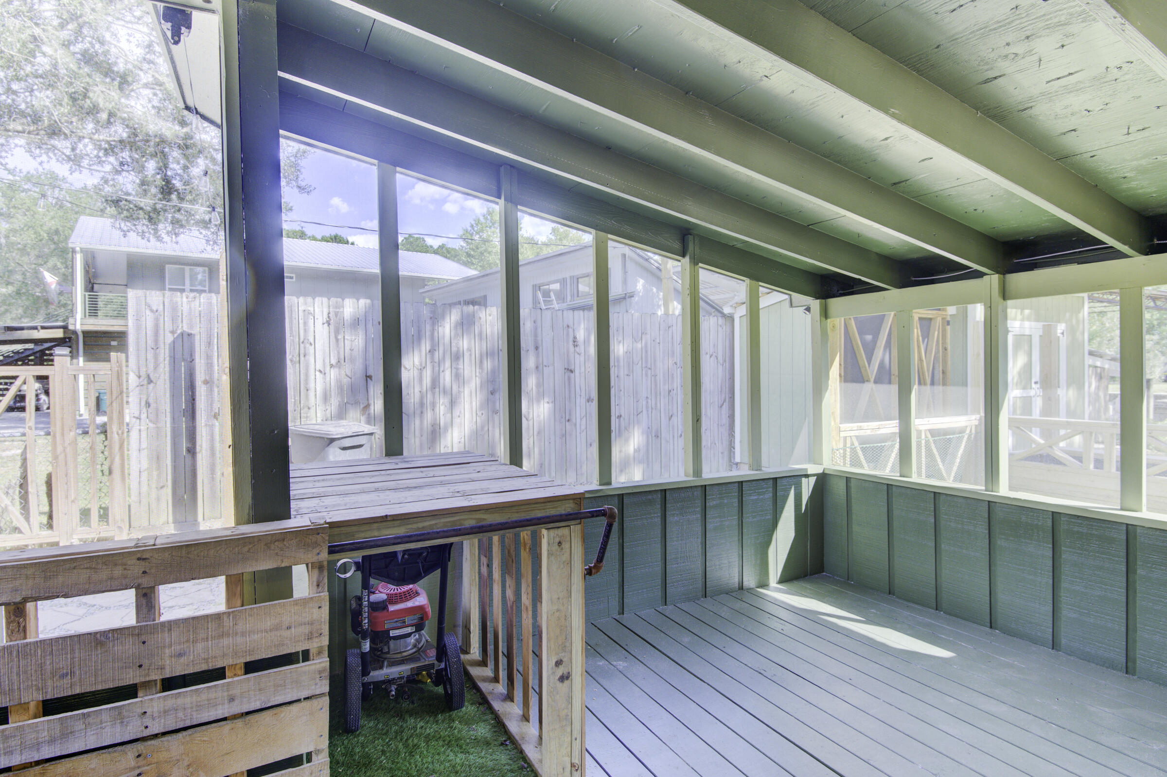 Bunker Creek - Residential