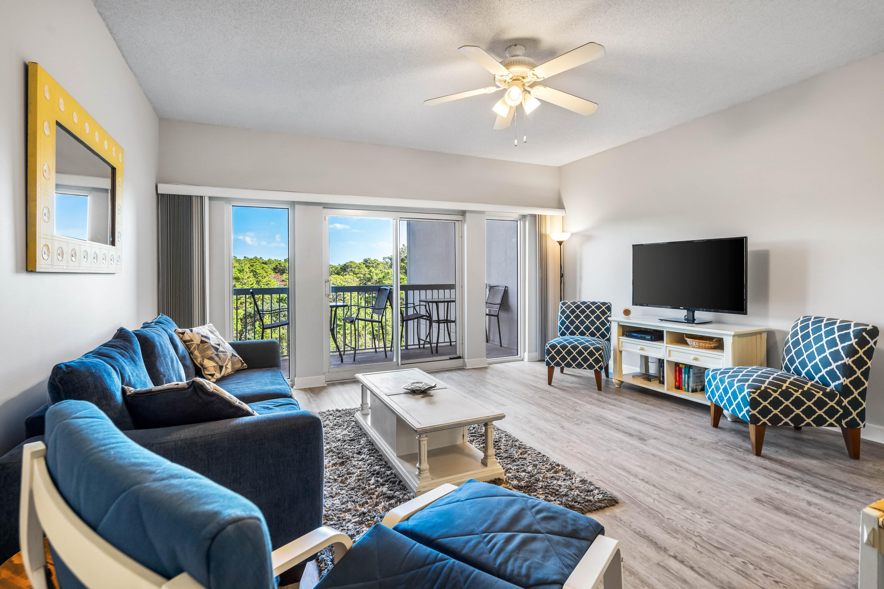 Great Value in Tops'l Resort!! Remodeled spacious two bedroom two bathroom unit with a beautiful serene view overlooking the Nature Preserve and Topsail State Park. Comes fully furnished and would make a great vacation rental, primary or second home. The Summit building is only a 3-5 minute walk to the beach heated private pool and hot tub.. Tops'l has award winning tennis and fitness facility with 12 lighted courts, fully equipped fitness center,saunas, two club pools, and multiple exercise classes.(Fitness center can be joined for a fee)