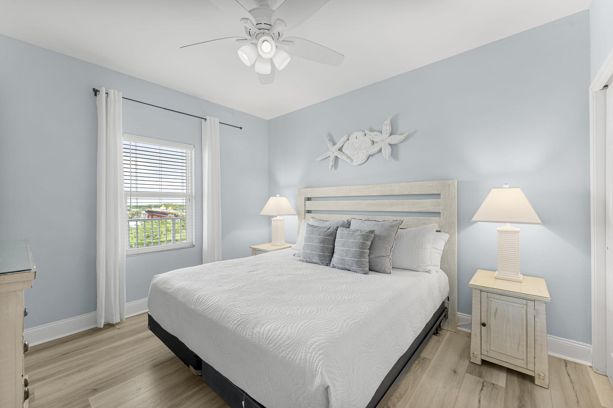 Laketown Wharf - Residential