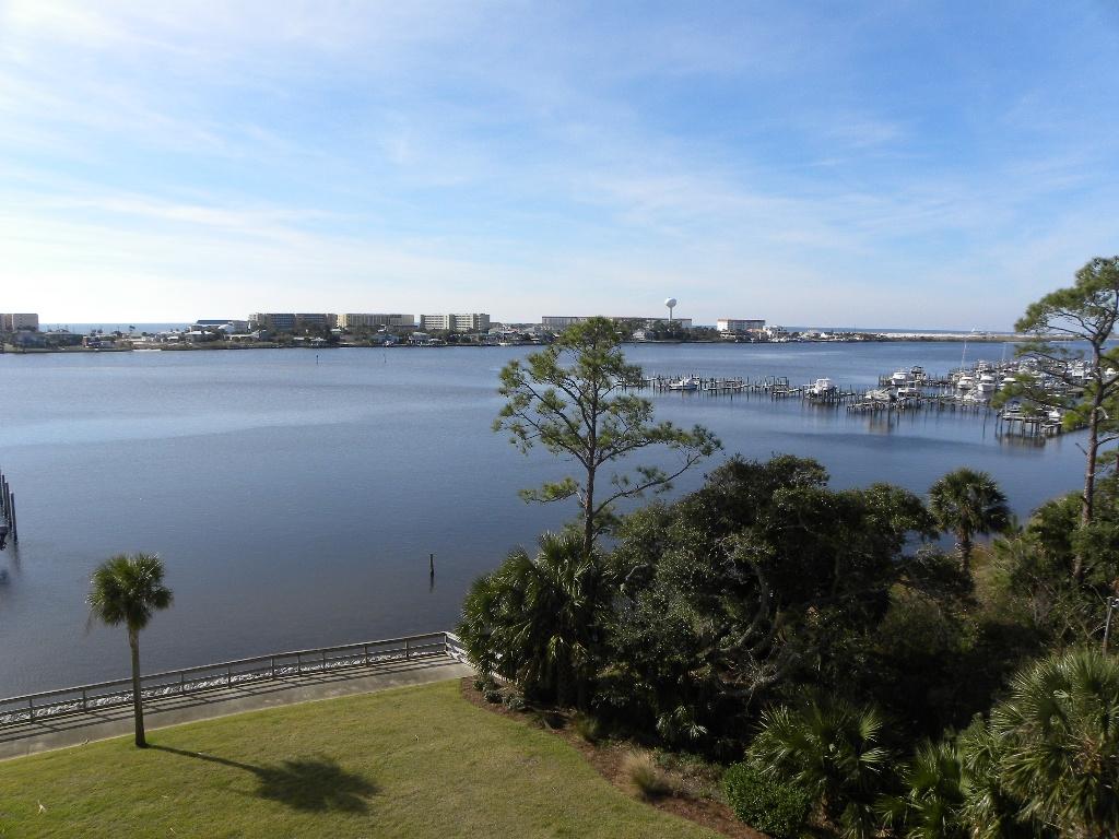 PRESIDIO YACHT CLUB - Residential