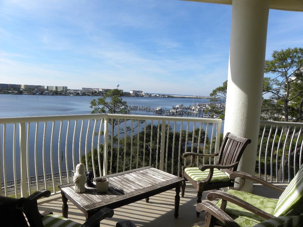 PRESIDIO YACHT CLUB - Residential