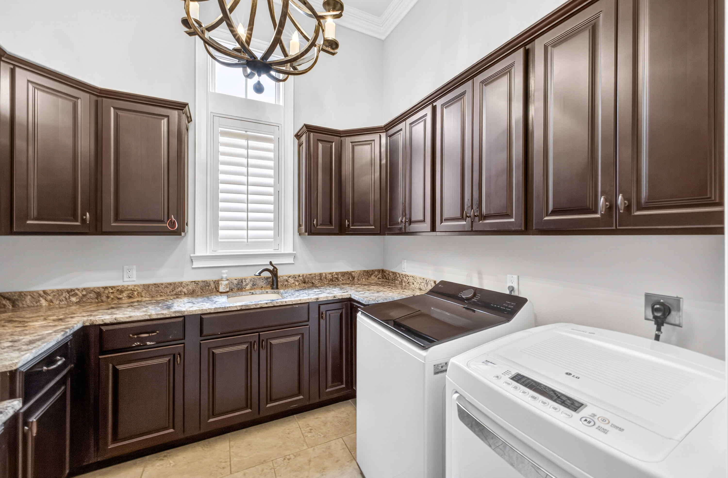 HOLIDAY ISLE - Residential