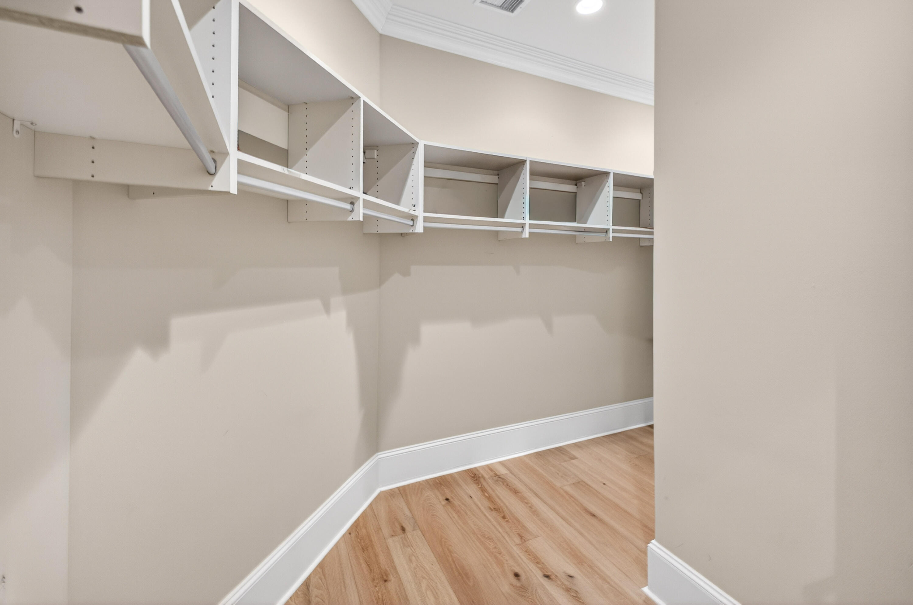 HOLIDAY ISLE - Residential