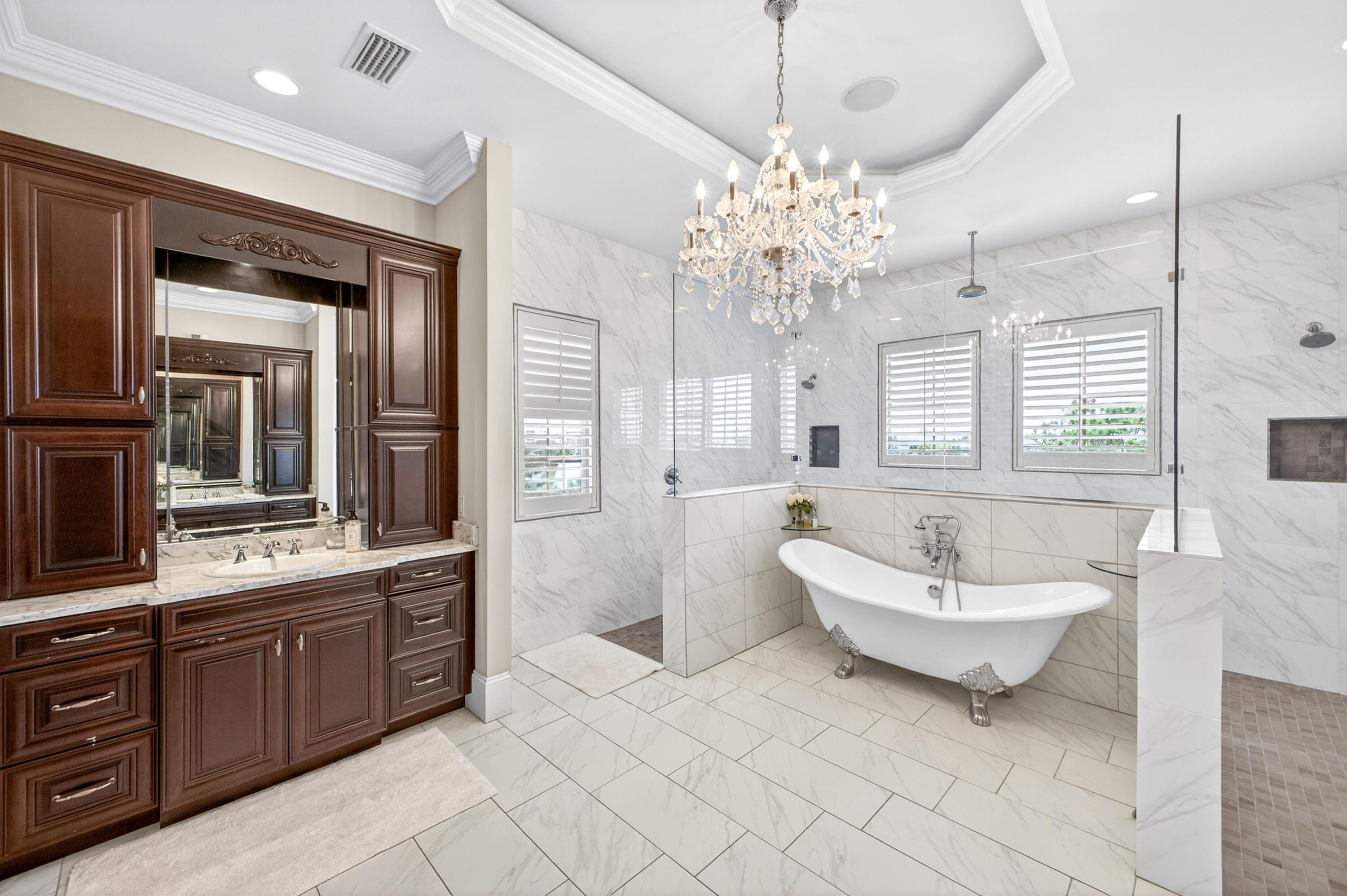 HOLIDAY ISLE - Residential