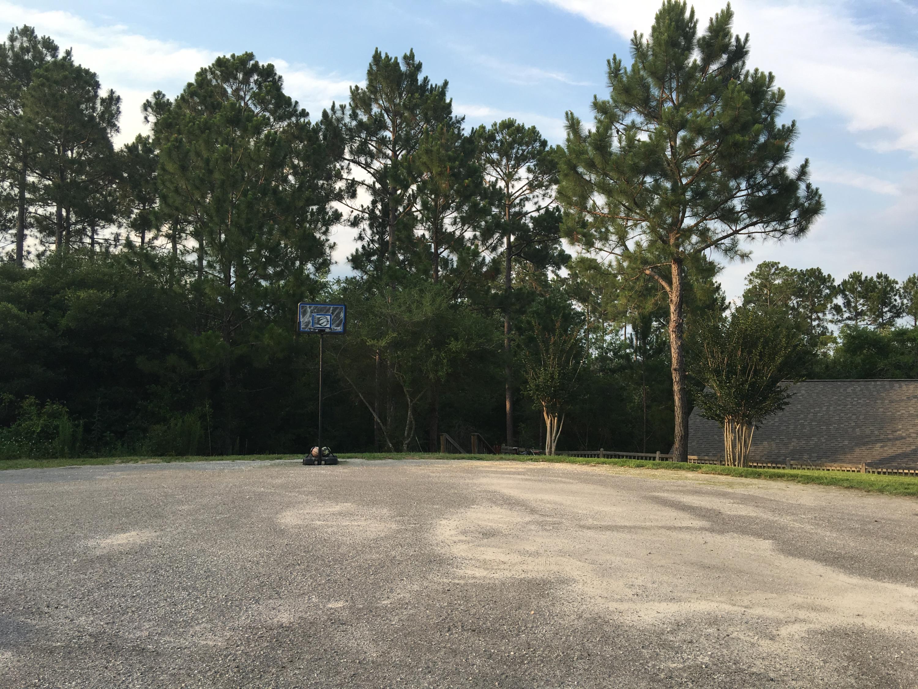 NORTHVIEW ESTATES 5TH ADDN - Residential