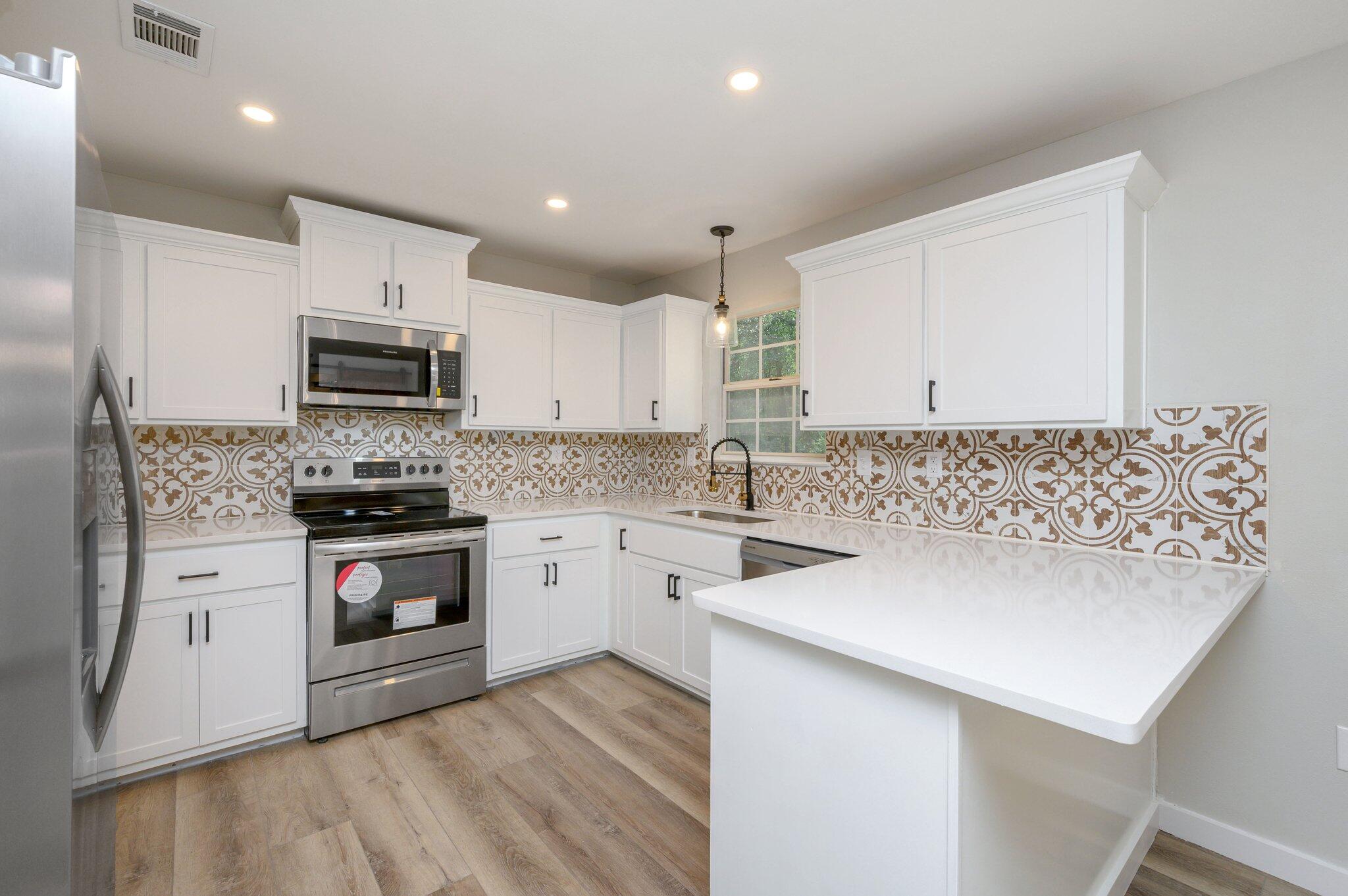 LOST CREEK PH 2 - Residential