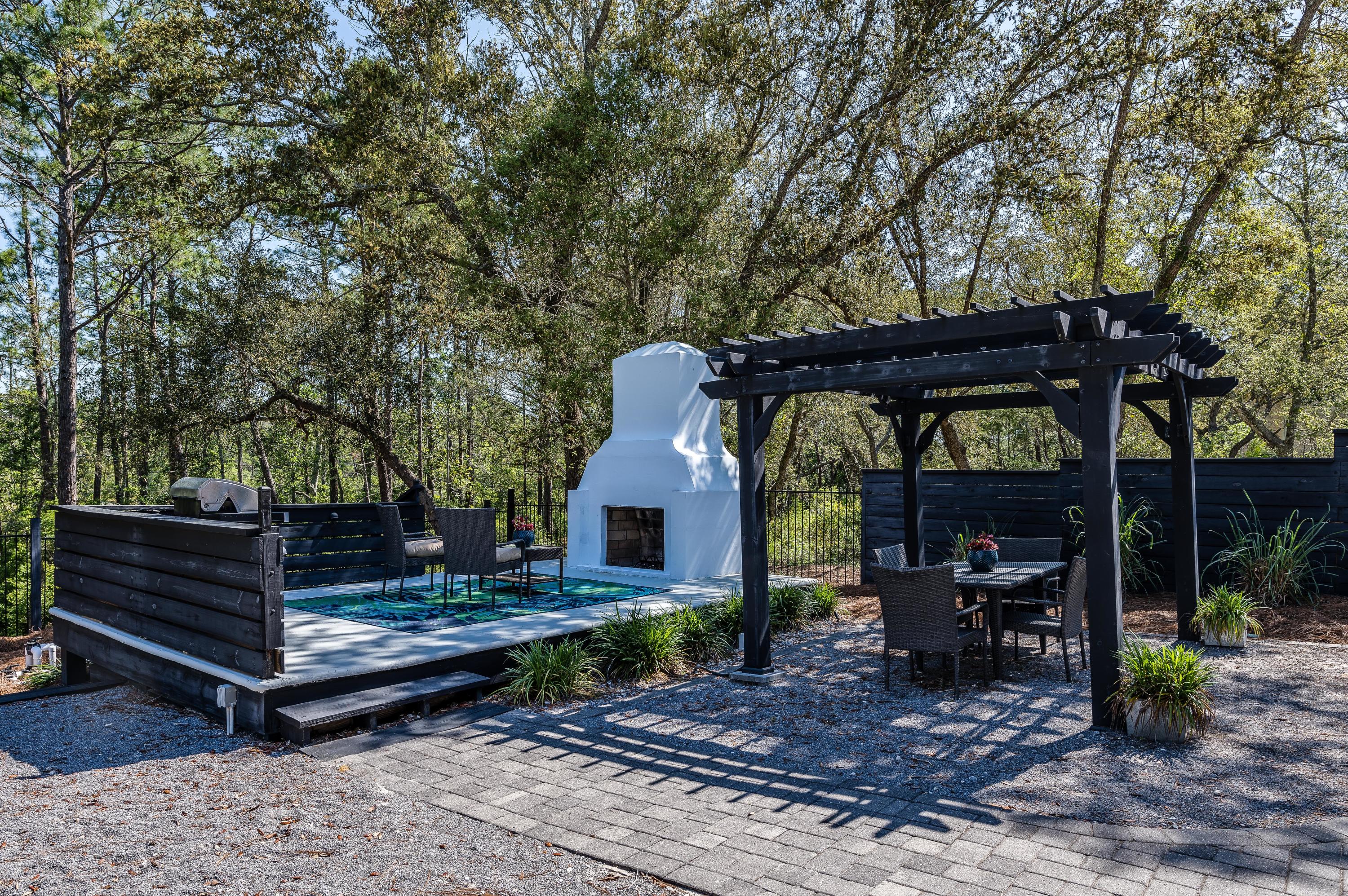 LAKE SHORE ESTATES - Residential