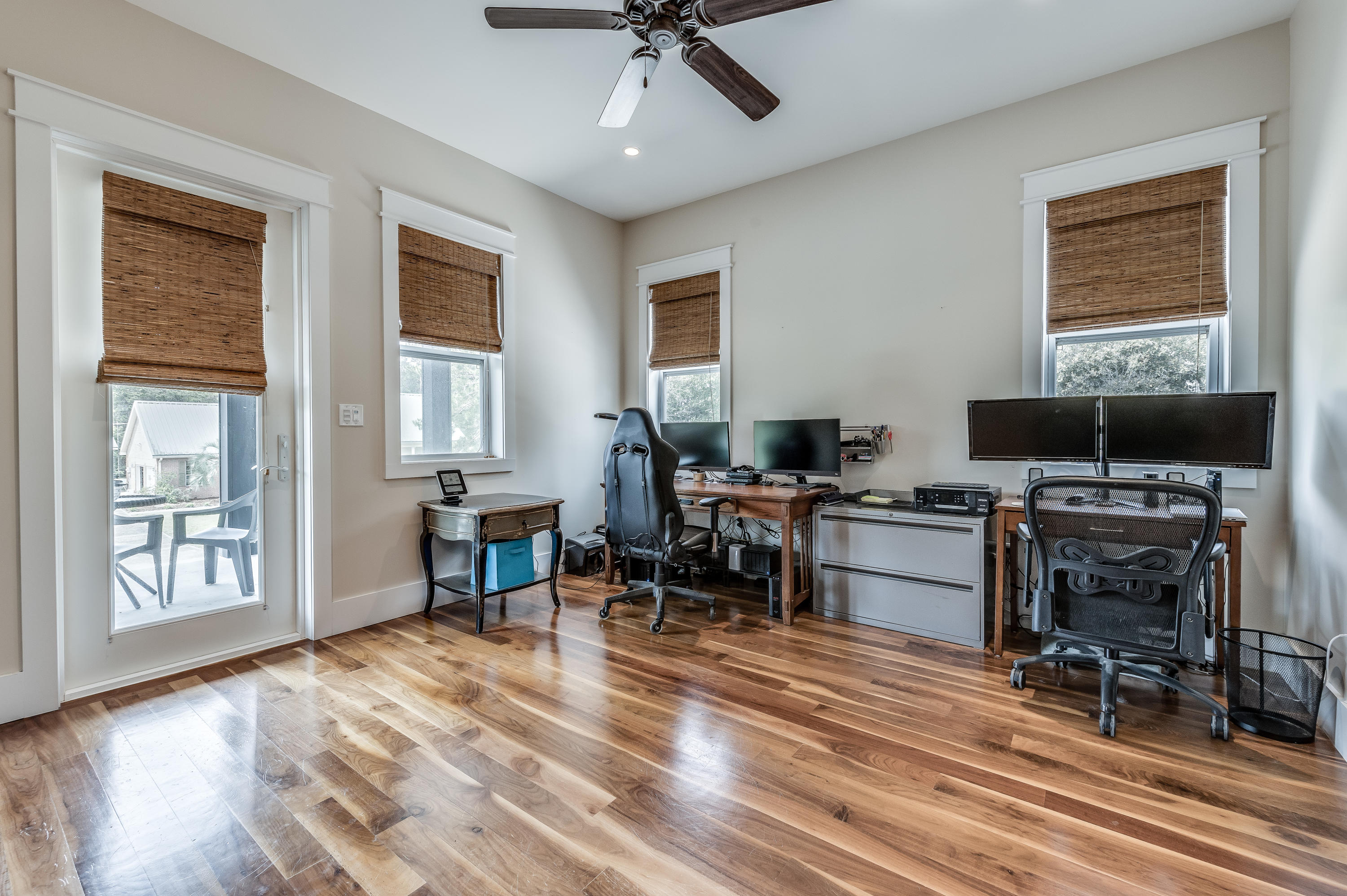 LAKE SHORE ESTATES - Residential