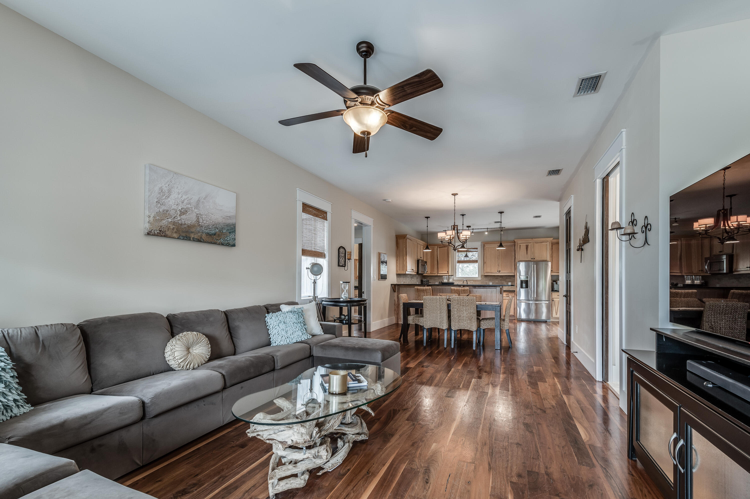 LAKE SHORE ESTATES - Residential