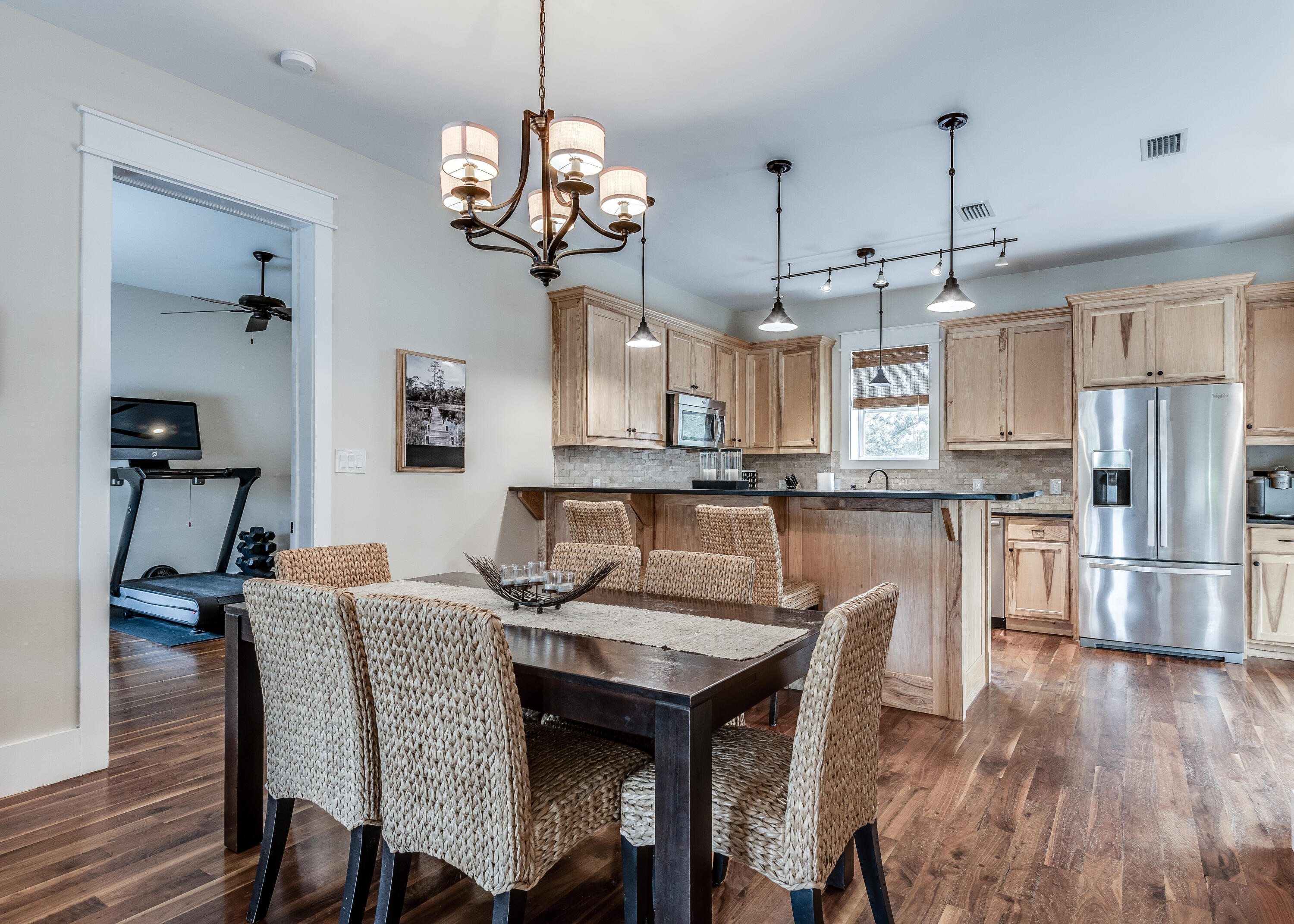 LAKE SHORE ESTATES - Residential