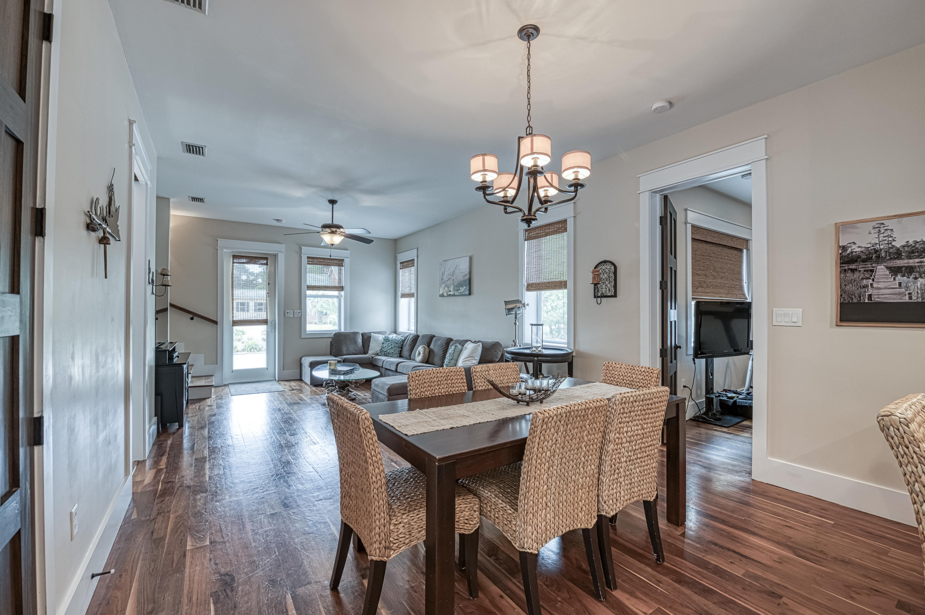 LAKE SHORE ESTATES - Residential