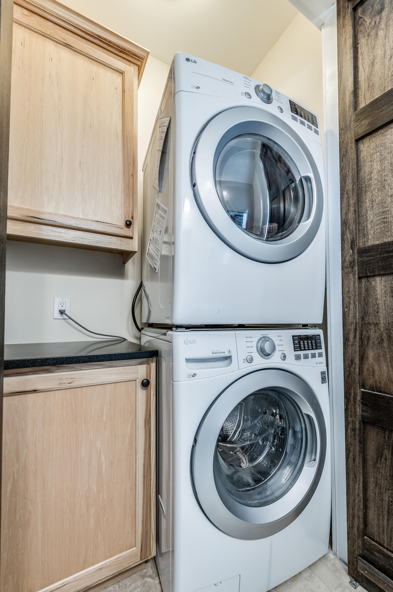 LAKE SHORE ESTATES - Residential