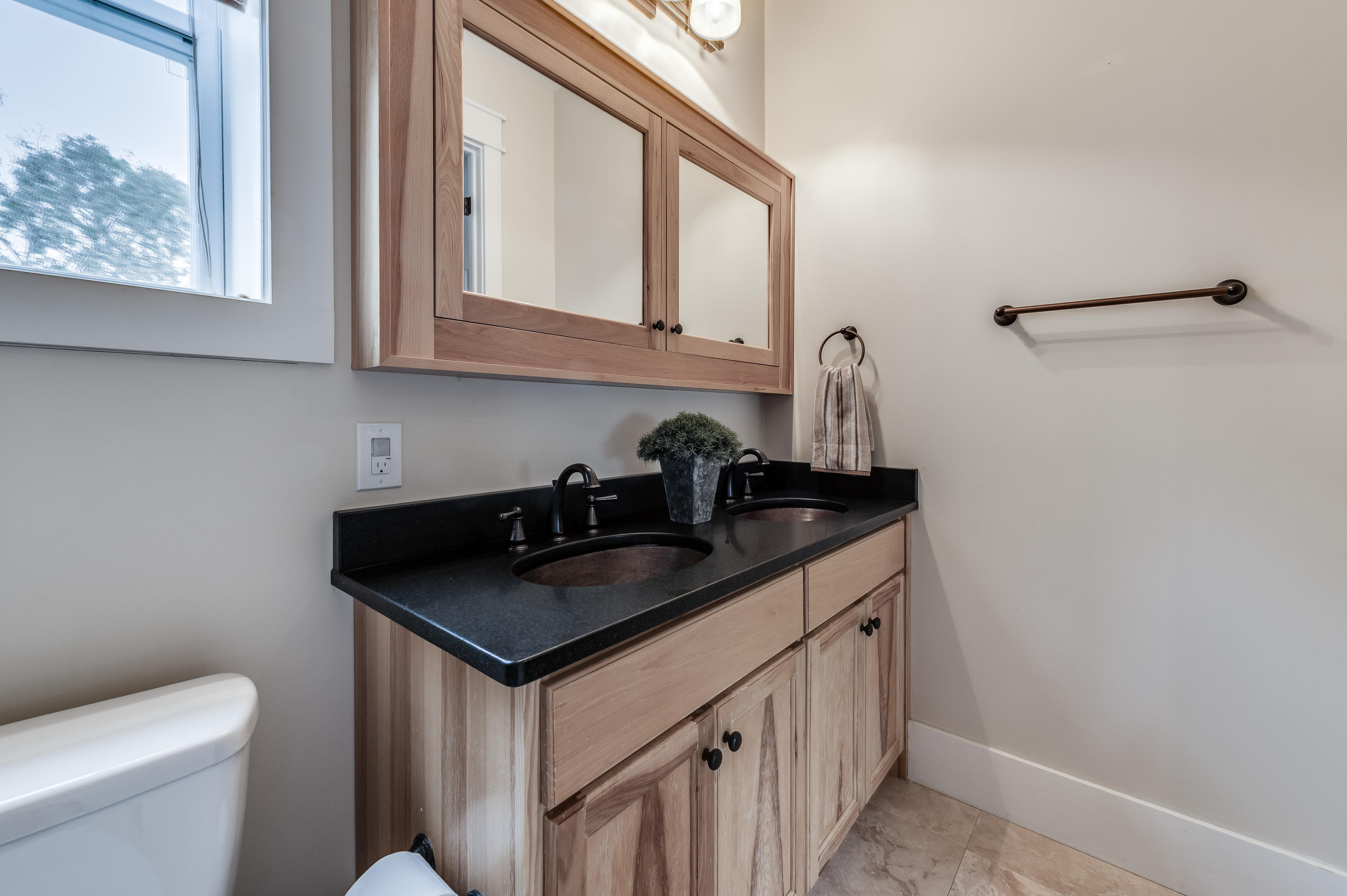 LAKE SHORE ESTATES - Residential