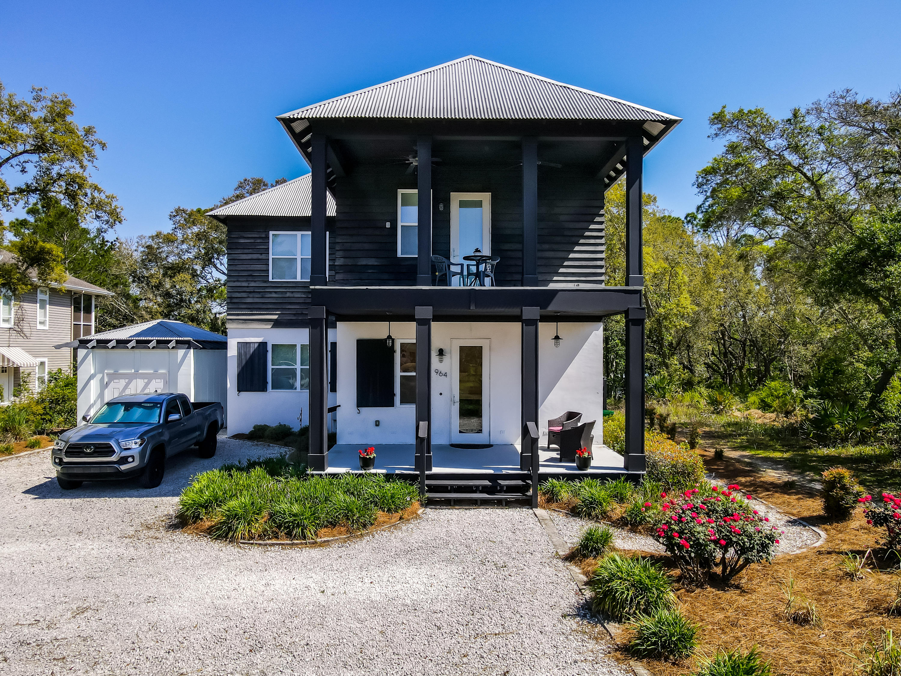 LAKE SHORE ESTATES - Residential