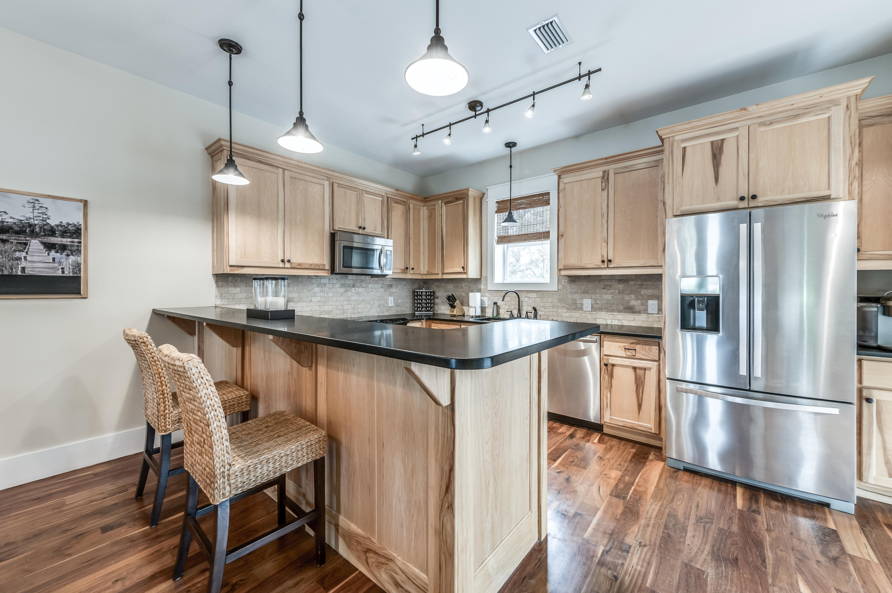 LAKE SHORE ESTATES - Residential