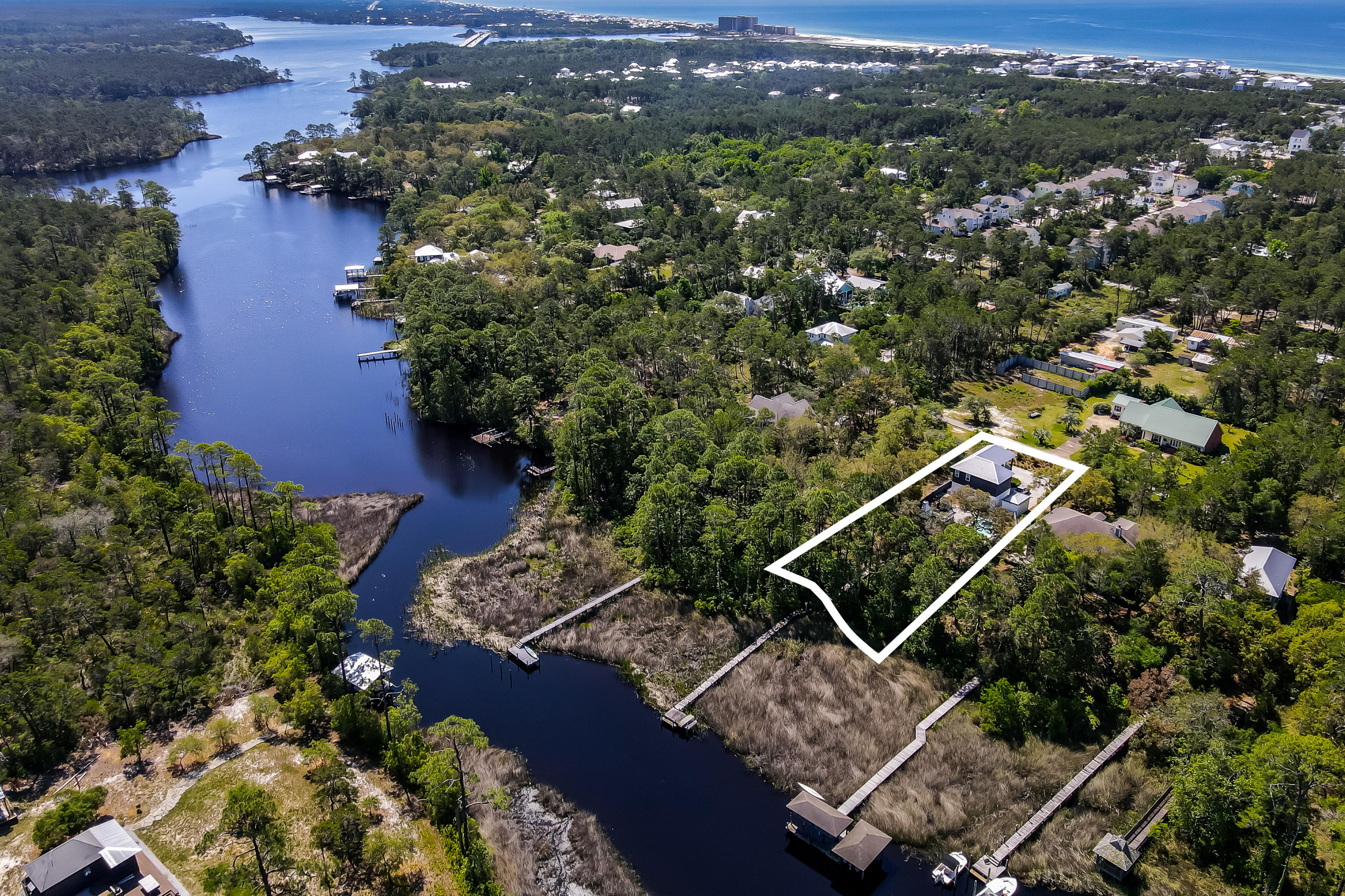 LAKE SHORE ESTATES - Residential