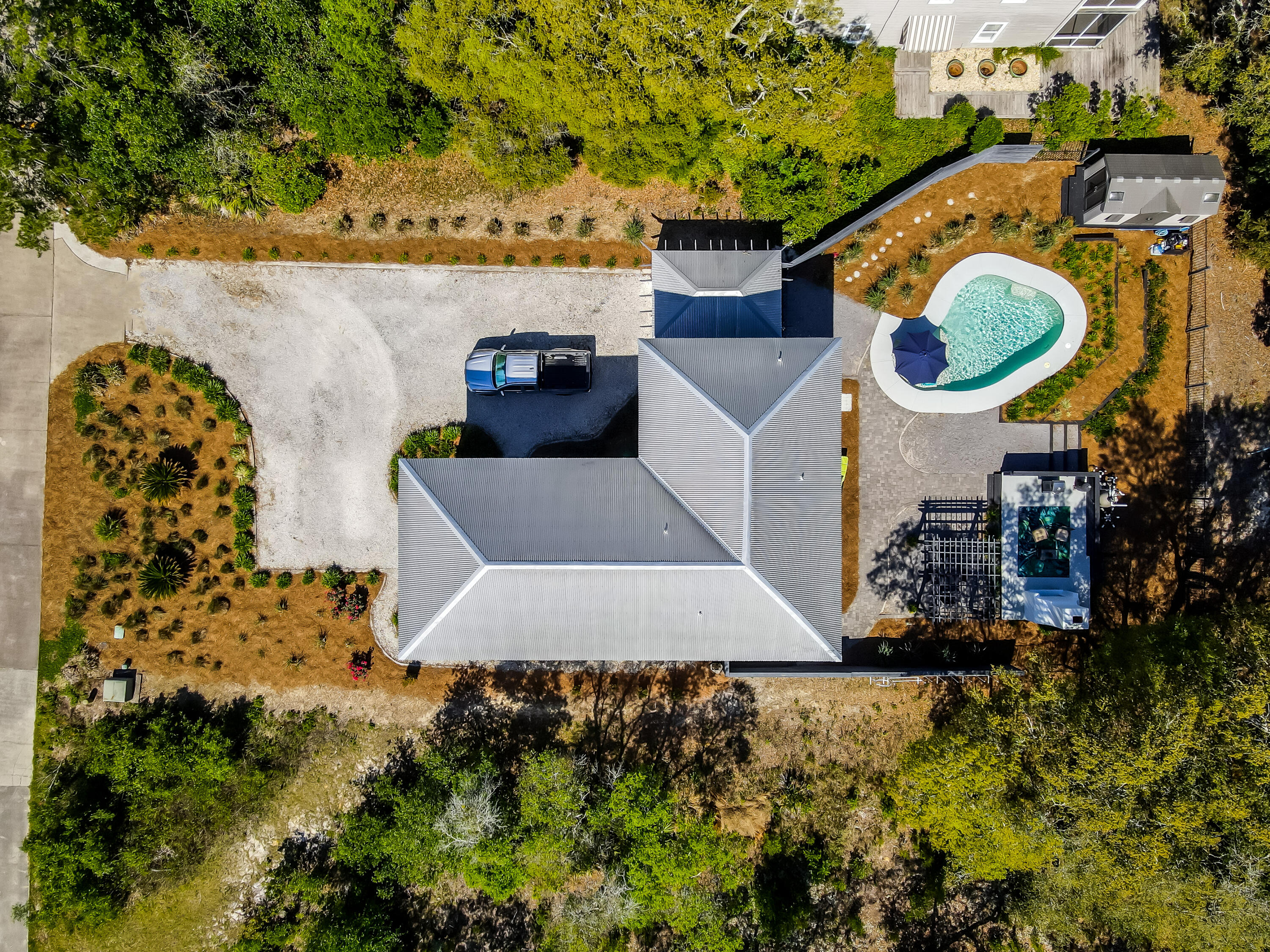 LAKE SHORE ESTATES - Residential