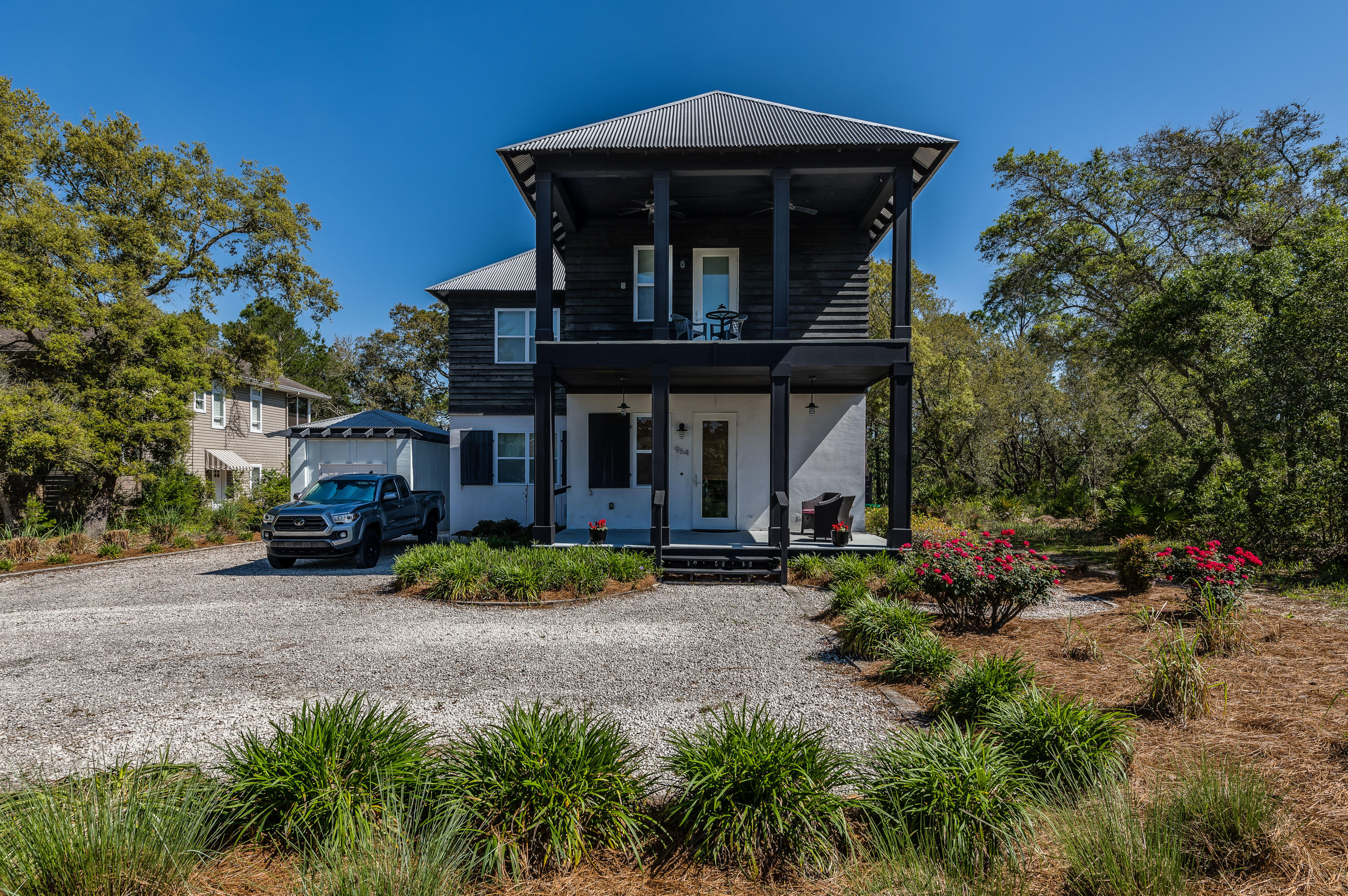 LAKE SHORE ESTATES - Residential