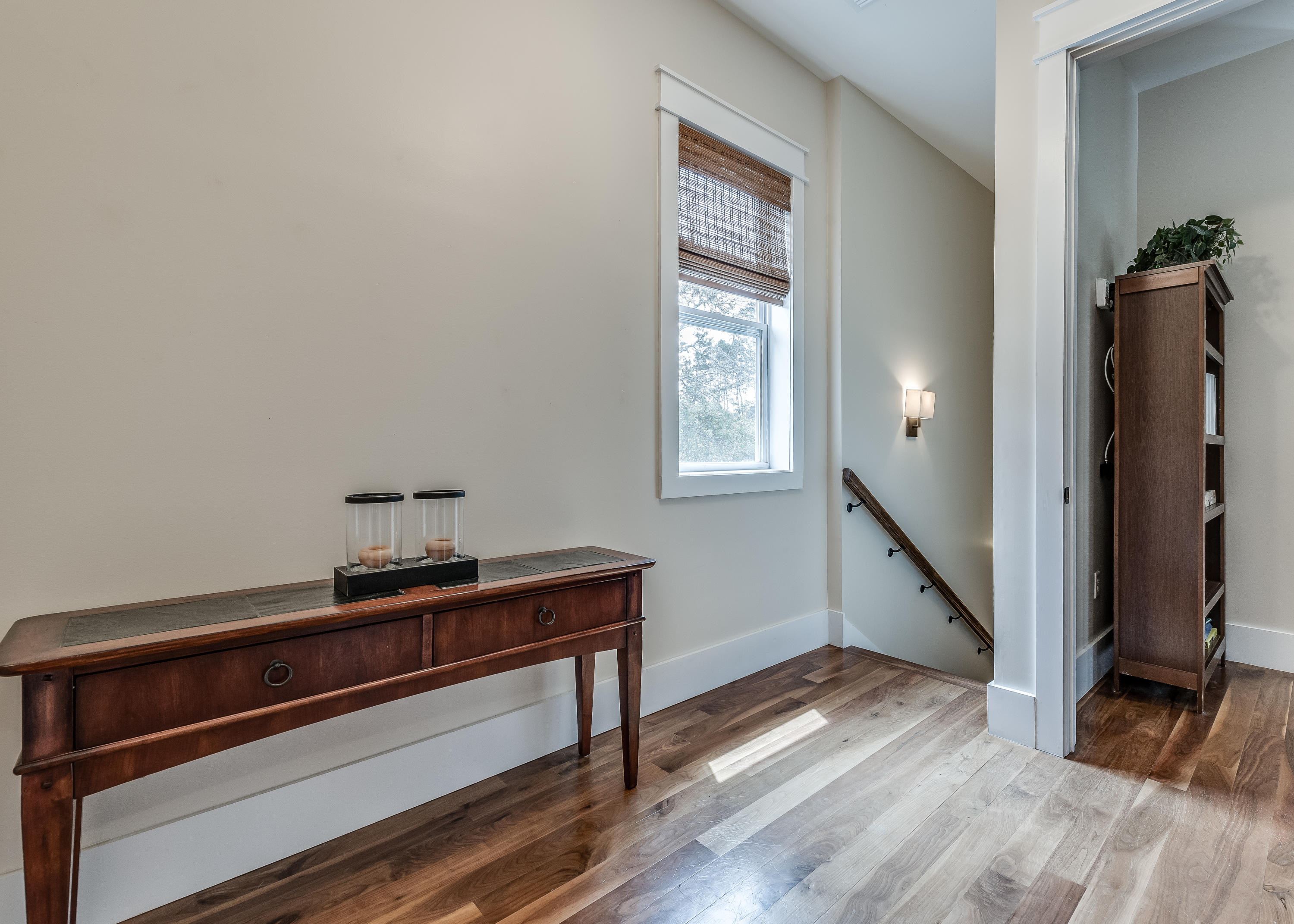 LAKE SHORE ESTATES - Residential