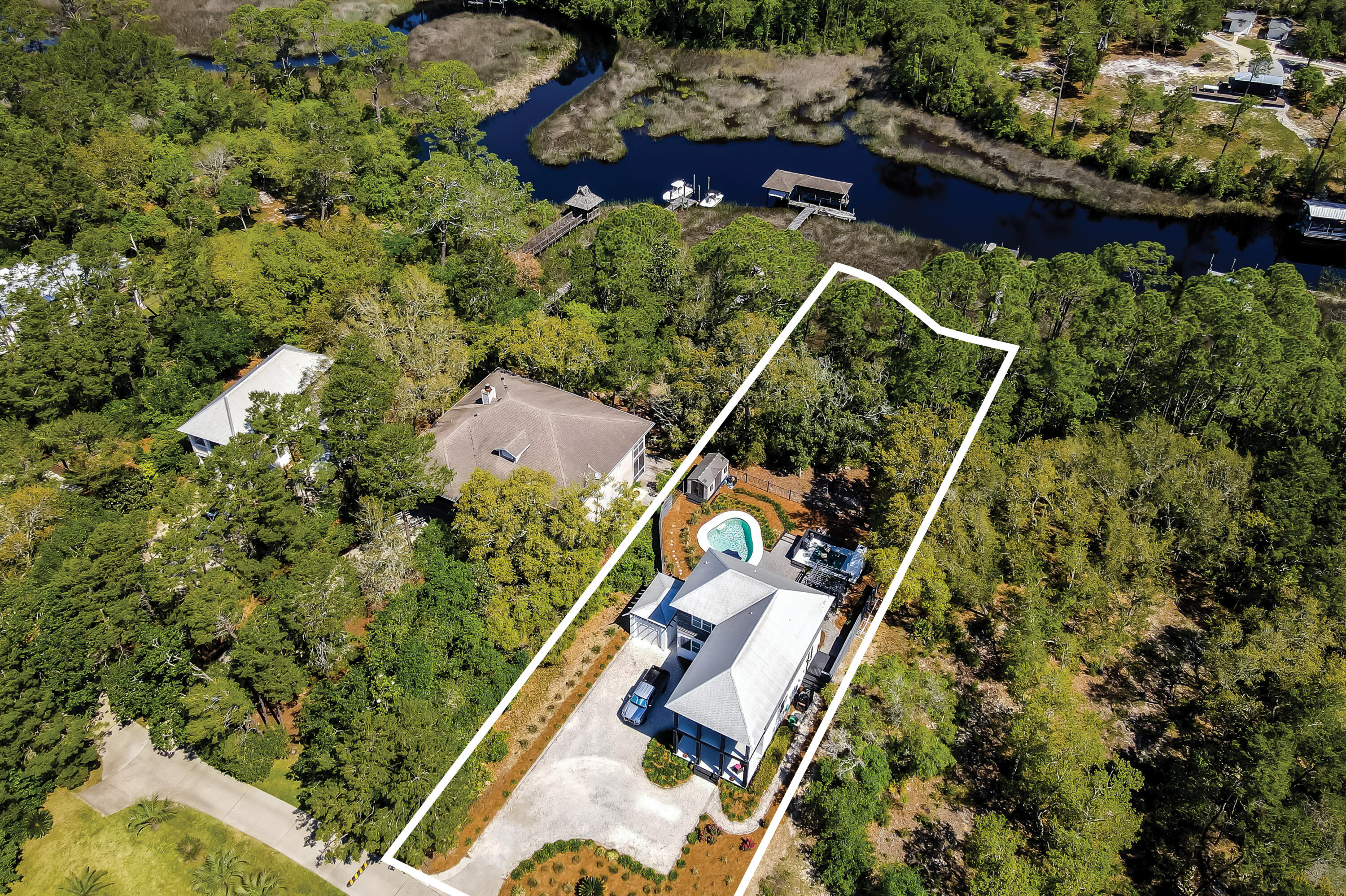 LAKE SHORE ESTATES - Residential