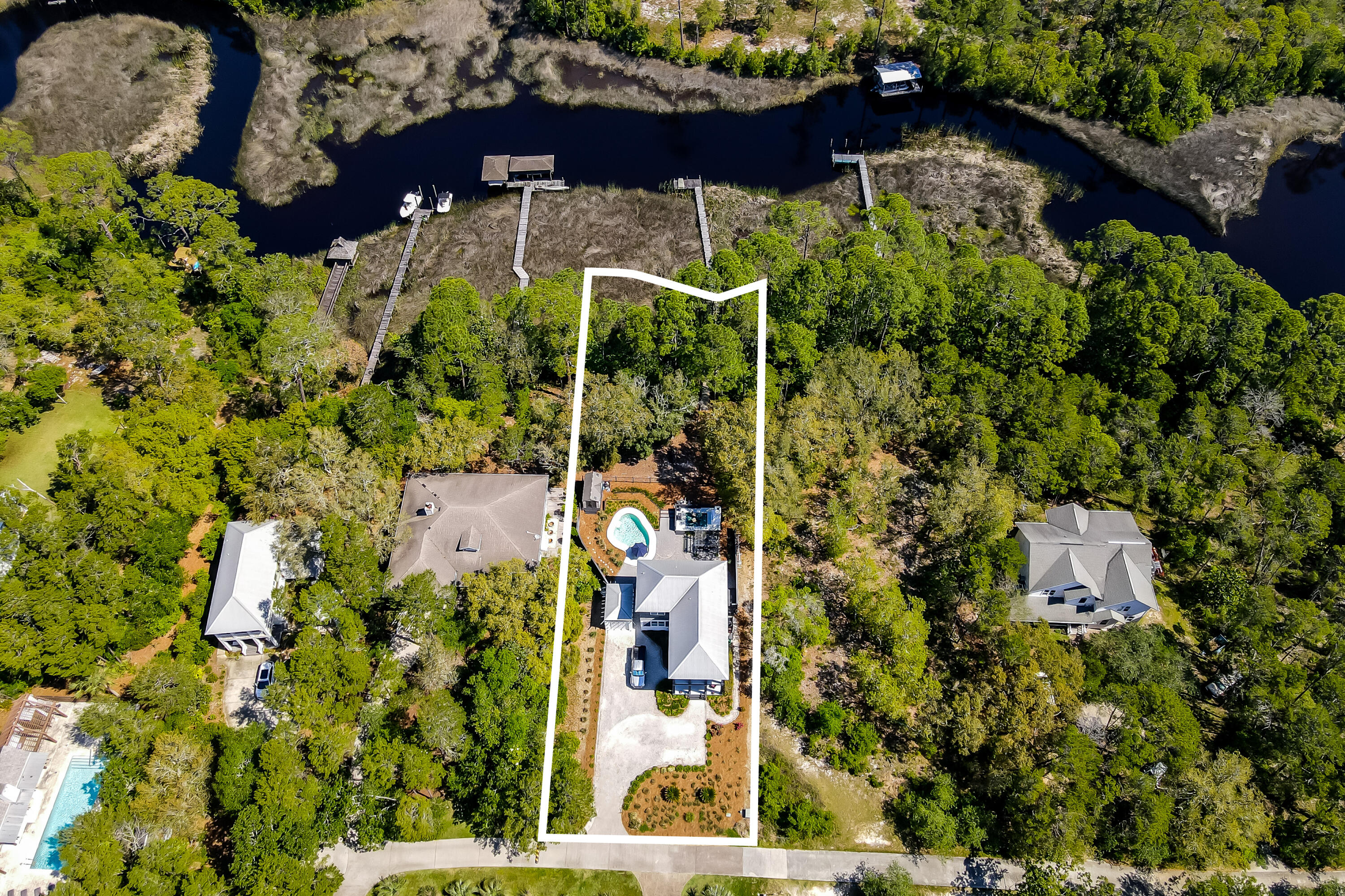 LAKE SHORE ESTATES - Residential