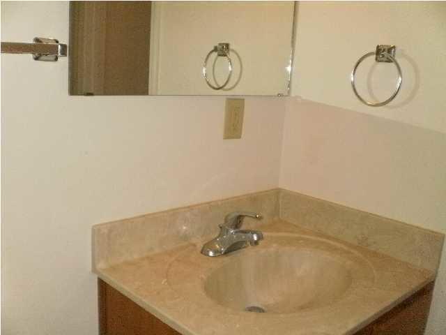 FINISTERRA CONDO - Residential Lease
