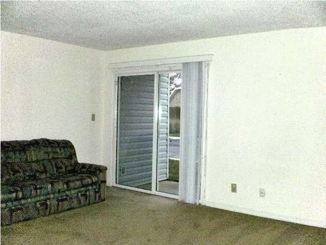 FINISTERRA CONDO - Residential Lease