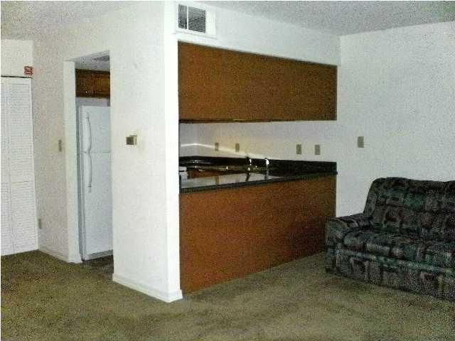 FINISTERRA CONDO - Residential Lease