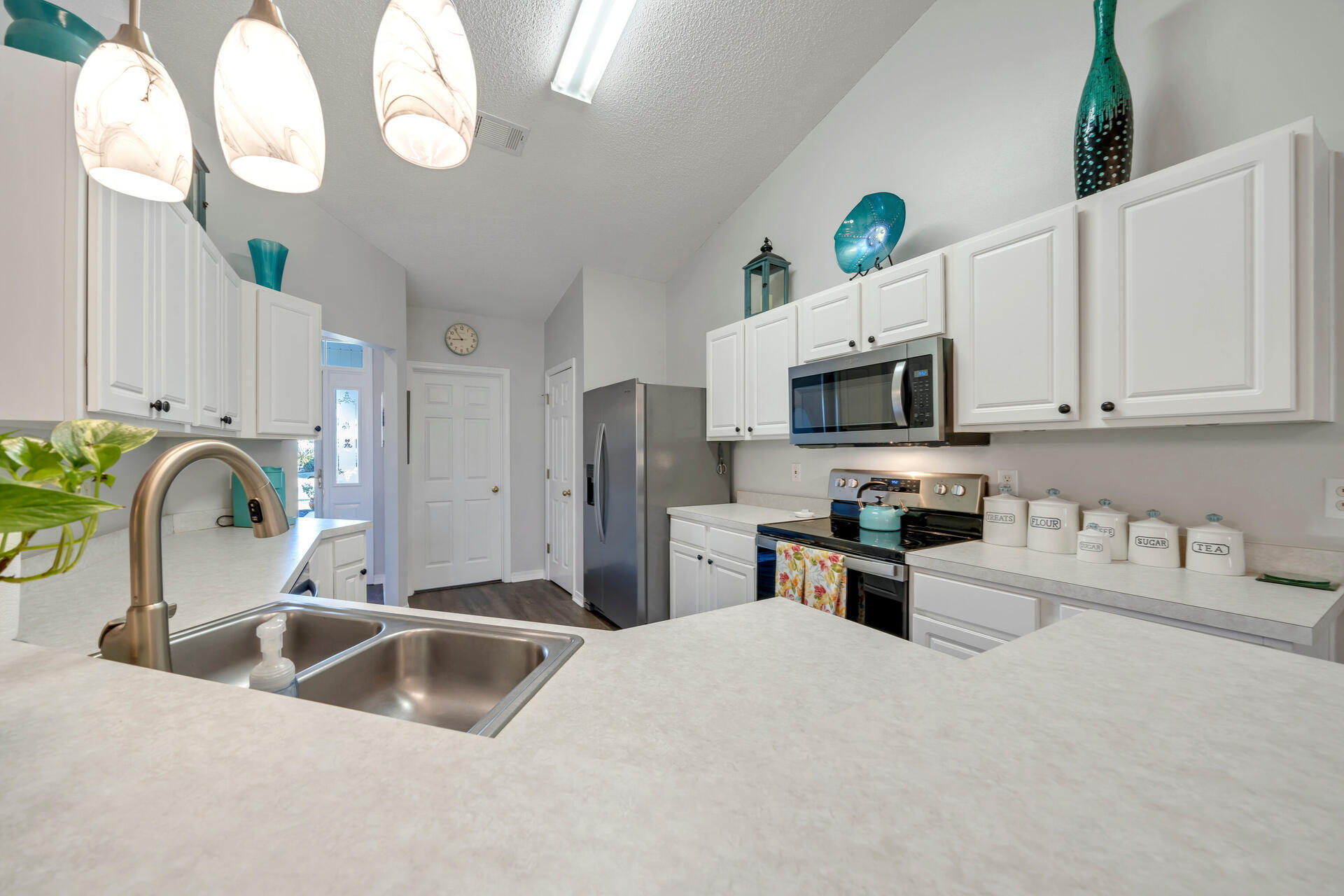 MACK BAYOU POINTE S/D - Residential