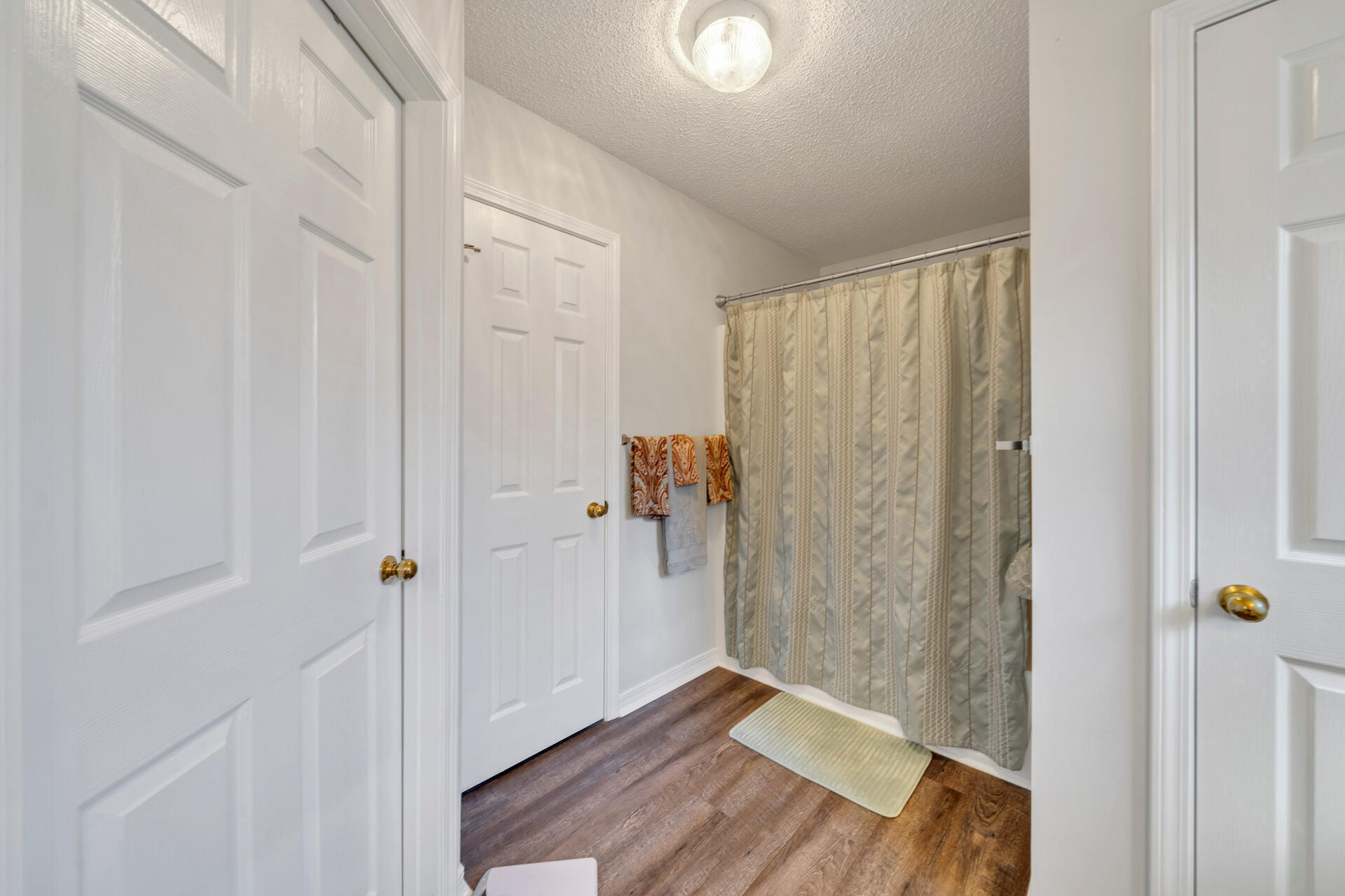 MACK BAYOU POINTE S/D - Residential