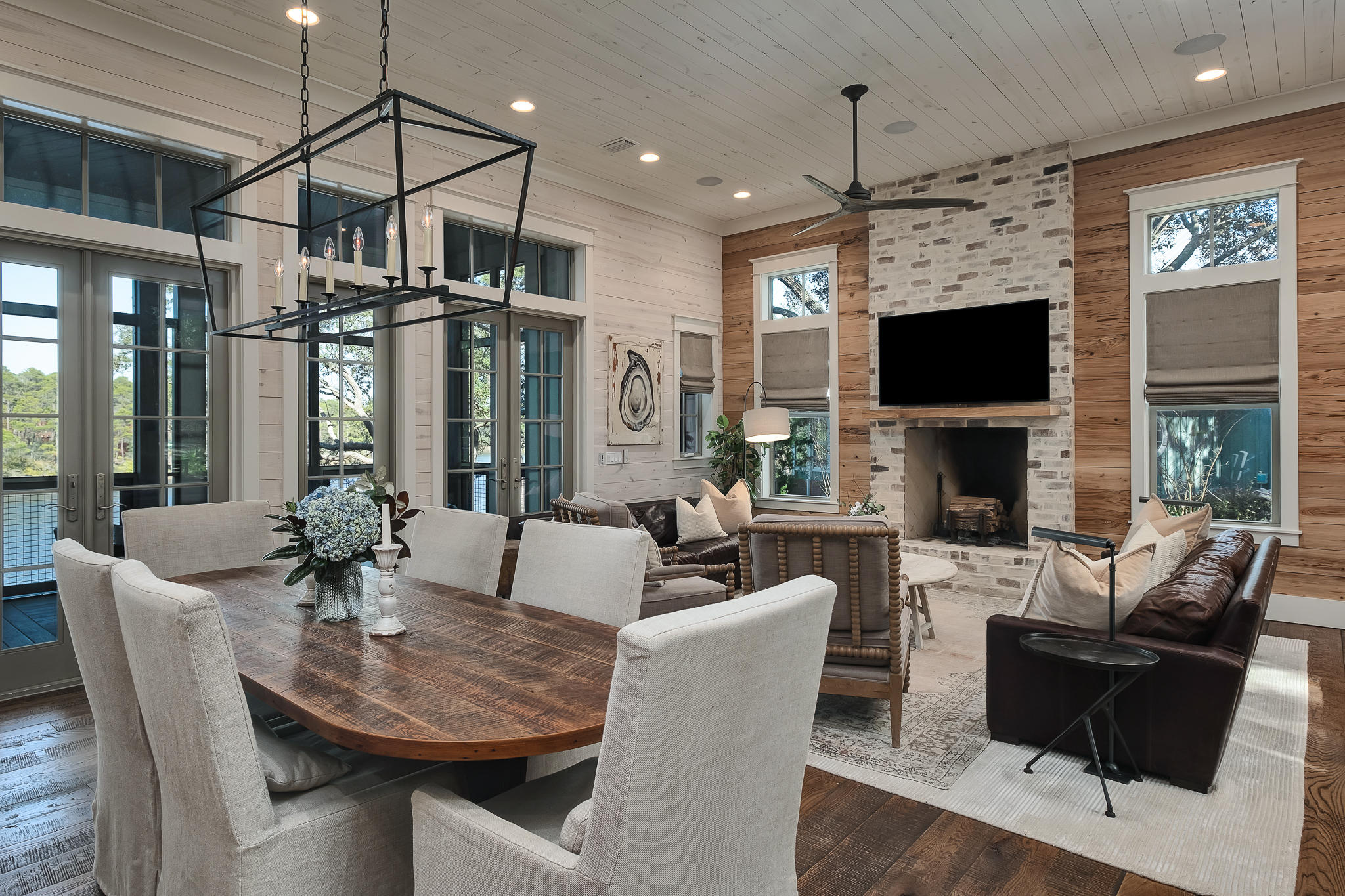 LAKE SHORE ESTATES - Residential