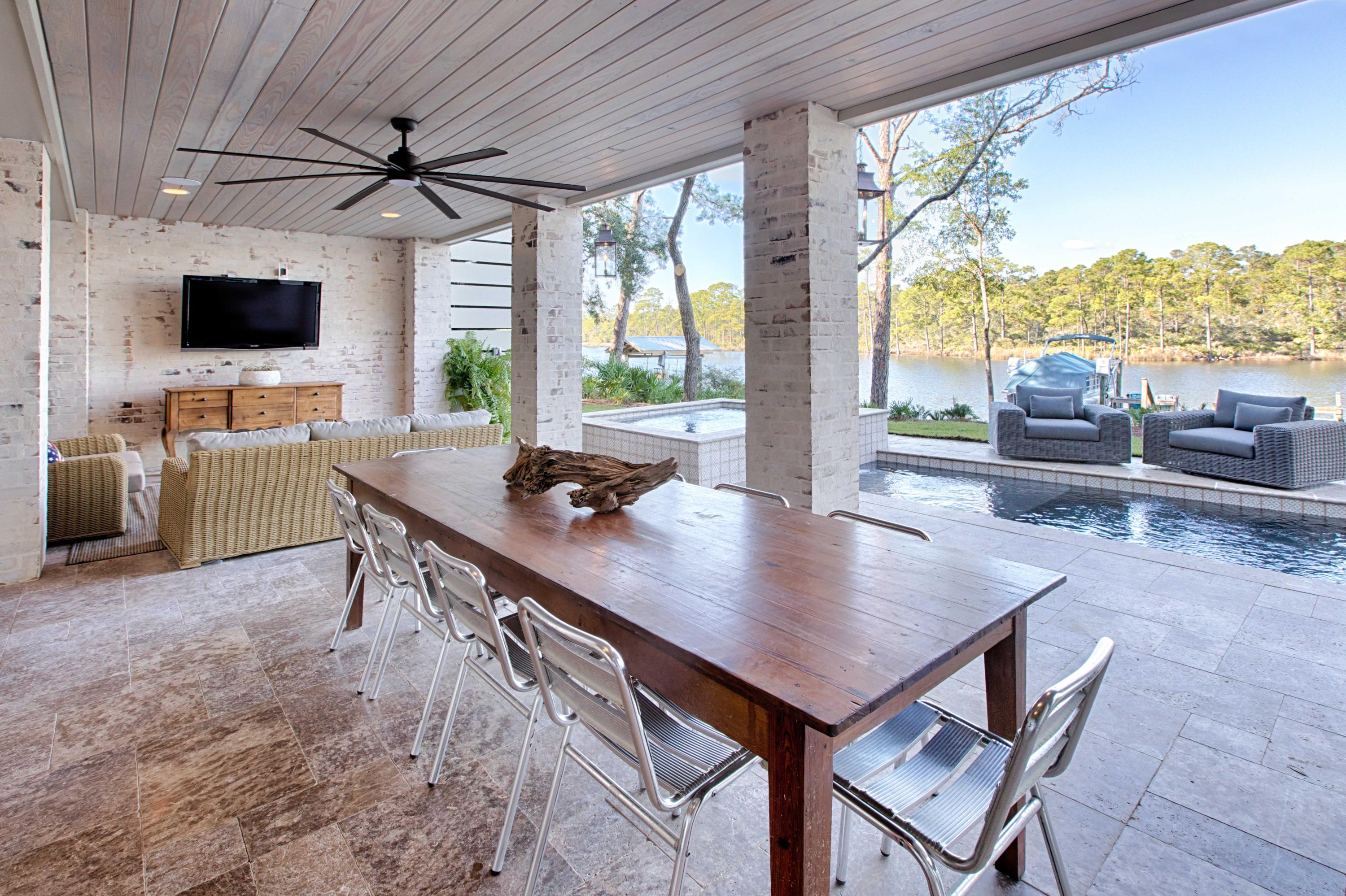 LAKE SHORE ESTATES - Residential