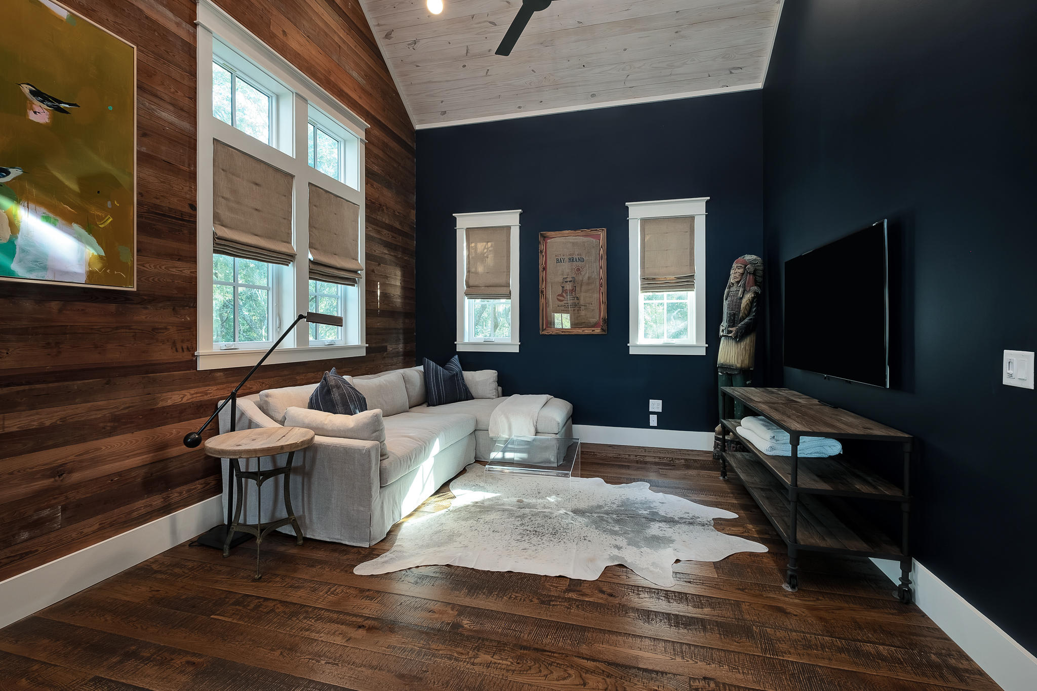 LAKE SHORE ESTATES - Residential