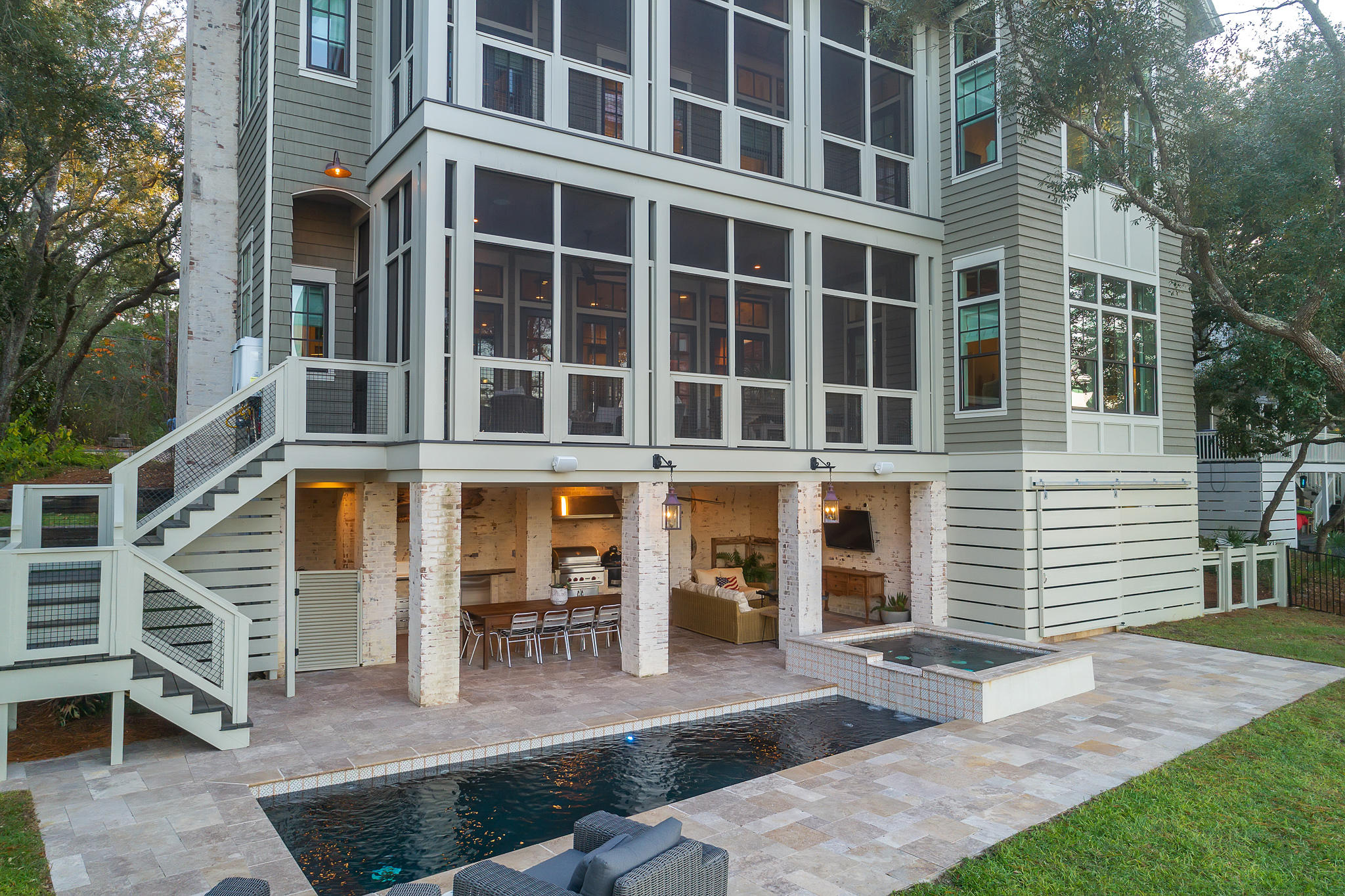 LAKE SHORE ESTATES - Residential