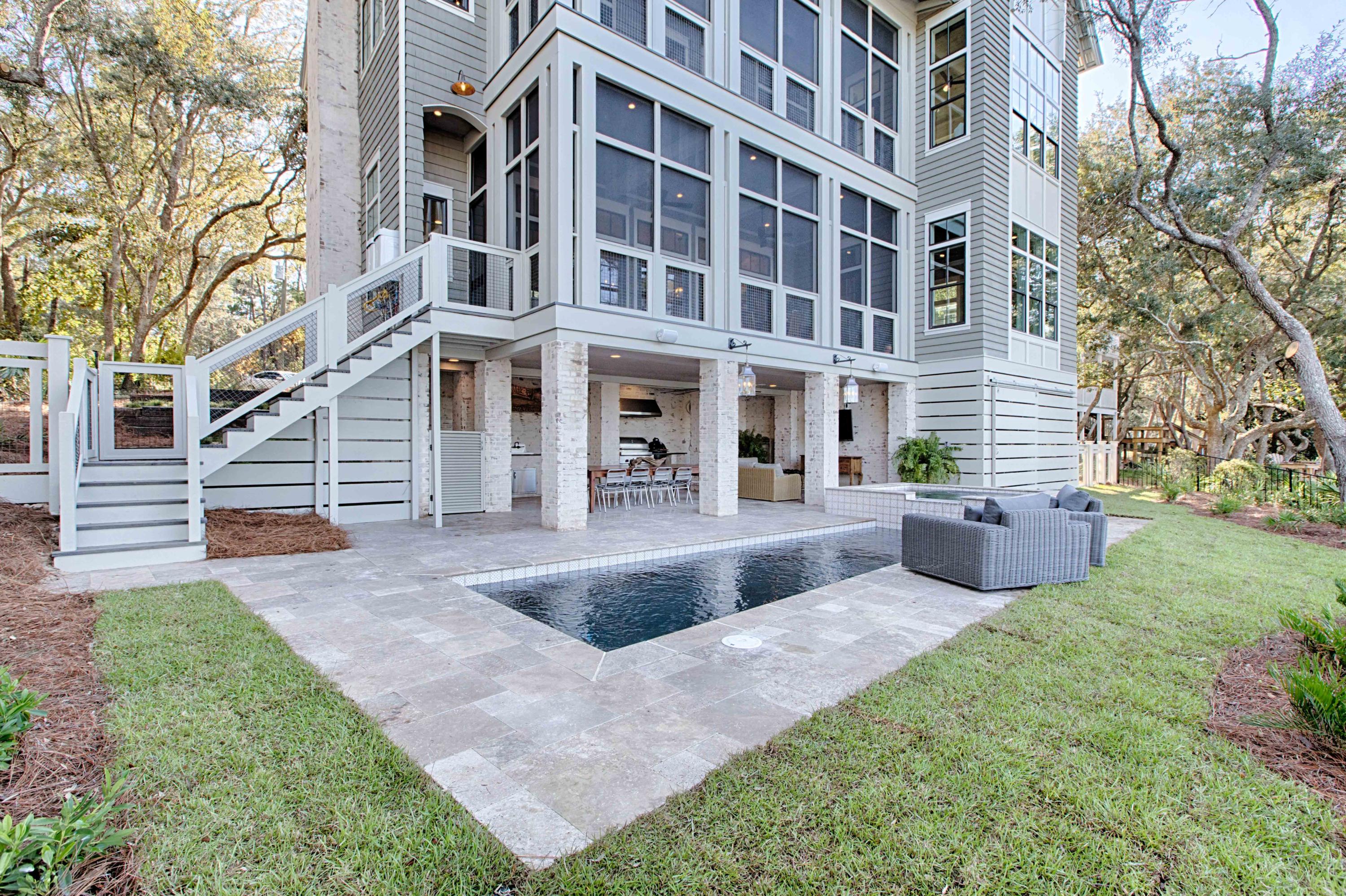 LAKE SHORE ESTATES - Residential