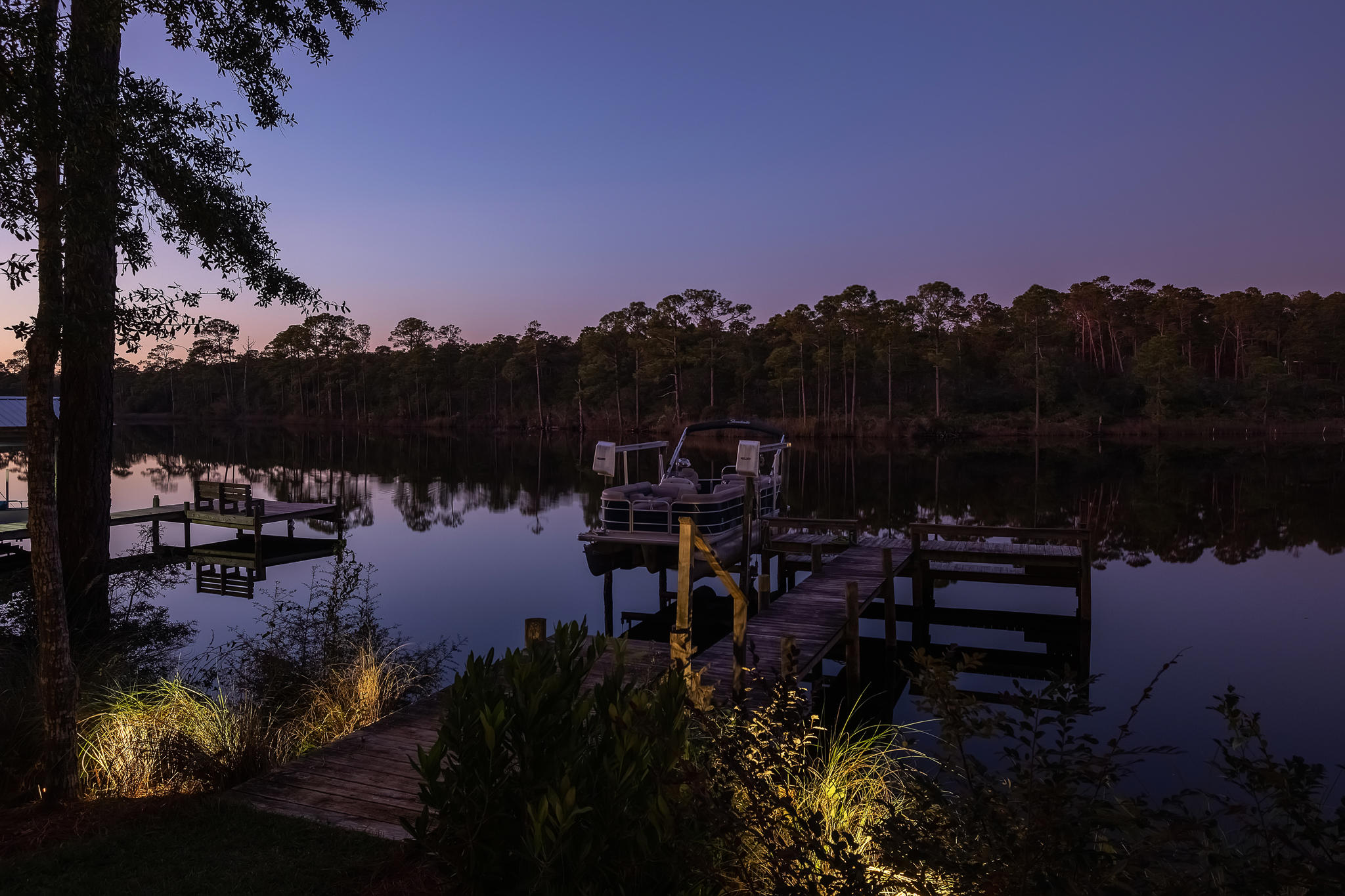 LAKE SHORE ESTATES - Residential