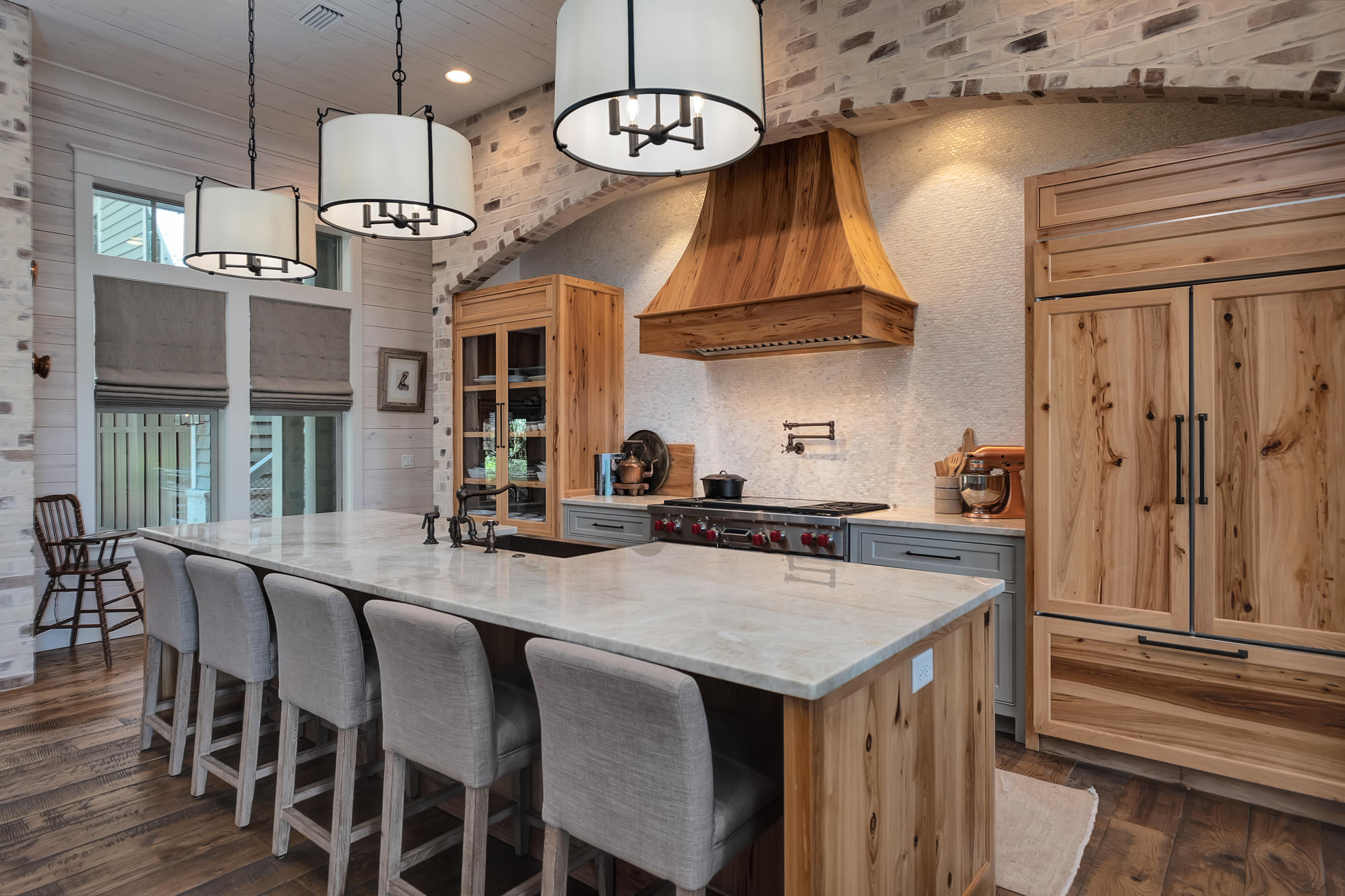 LAKE SHORE ESTATES - Residential