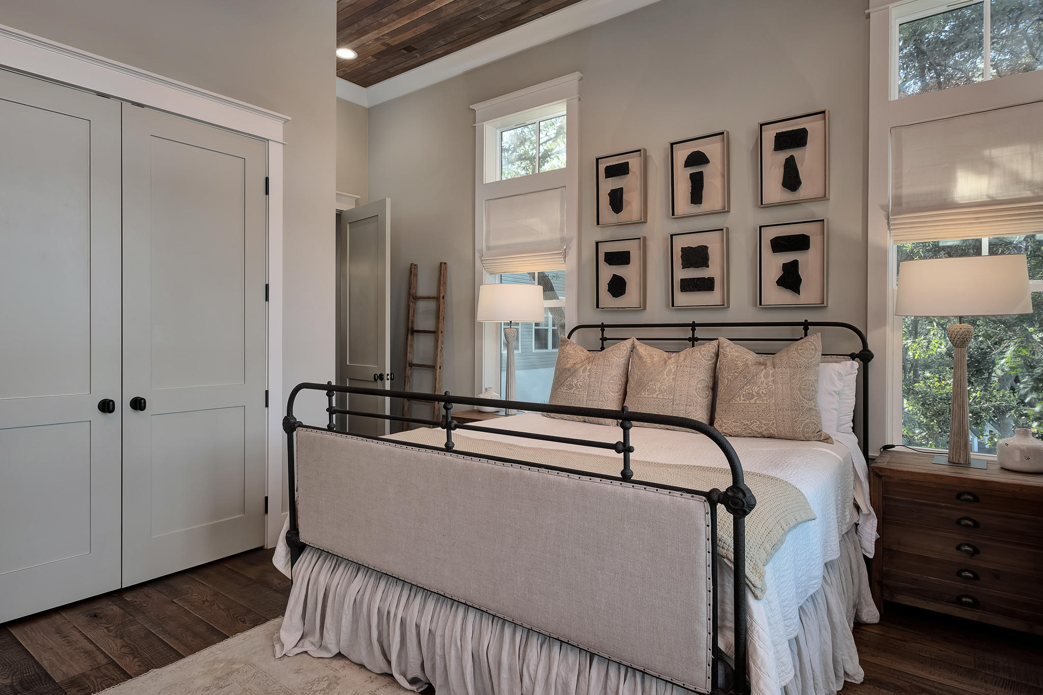 LAKE SHORE ESTATES - Residential