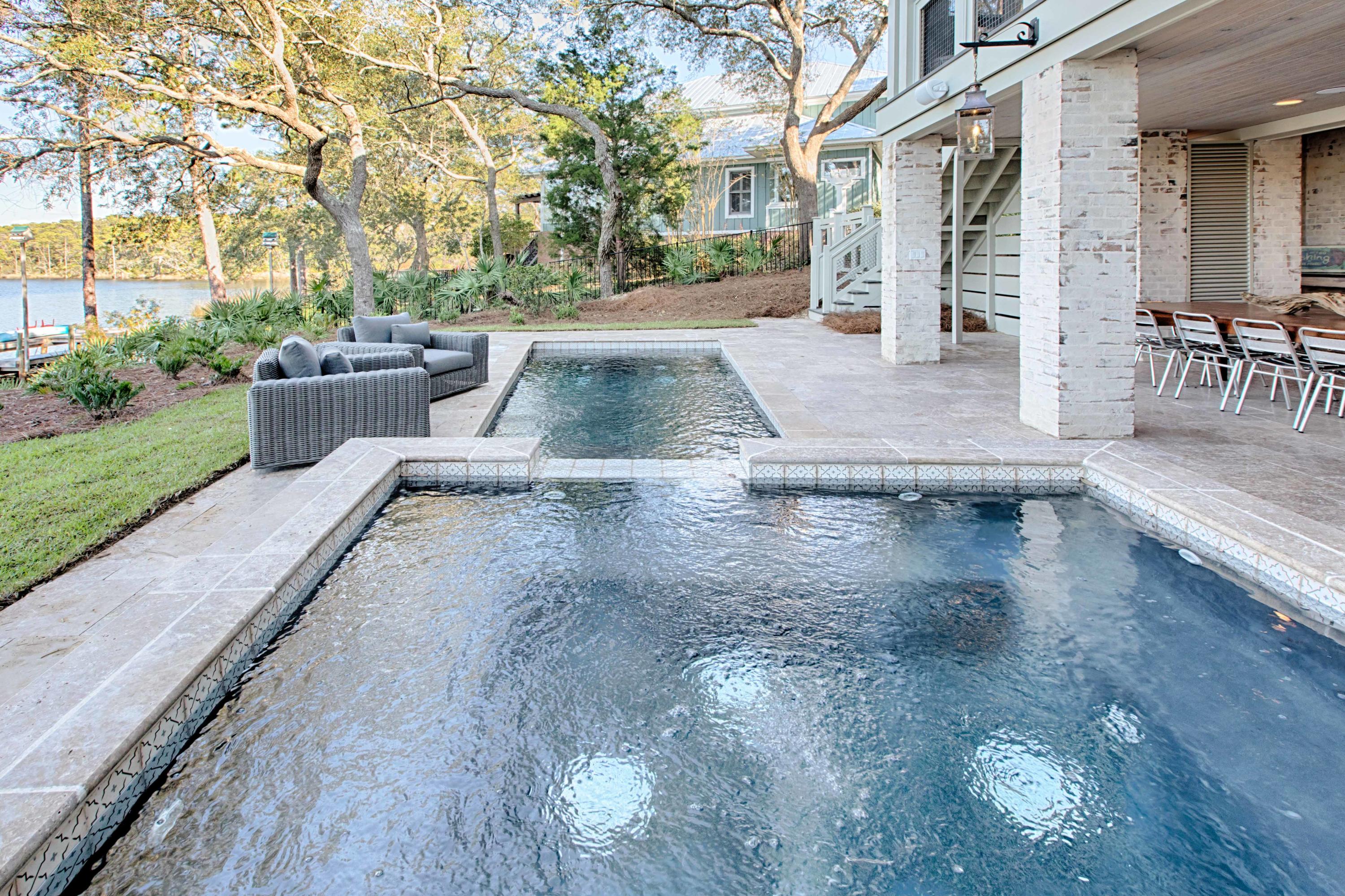 LAKE SHORE ESTATES - Residential