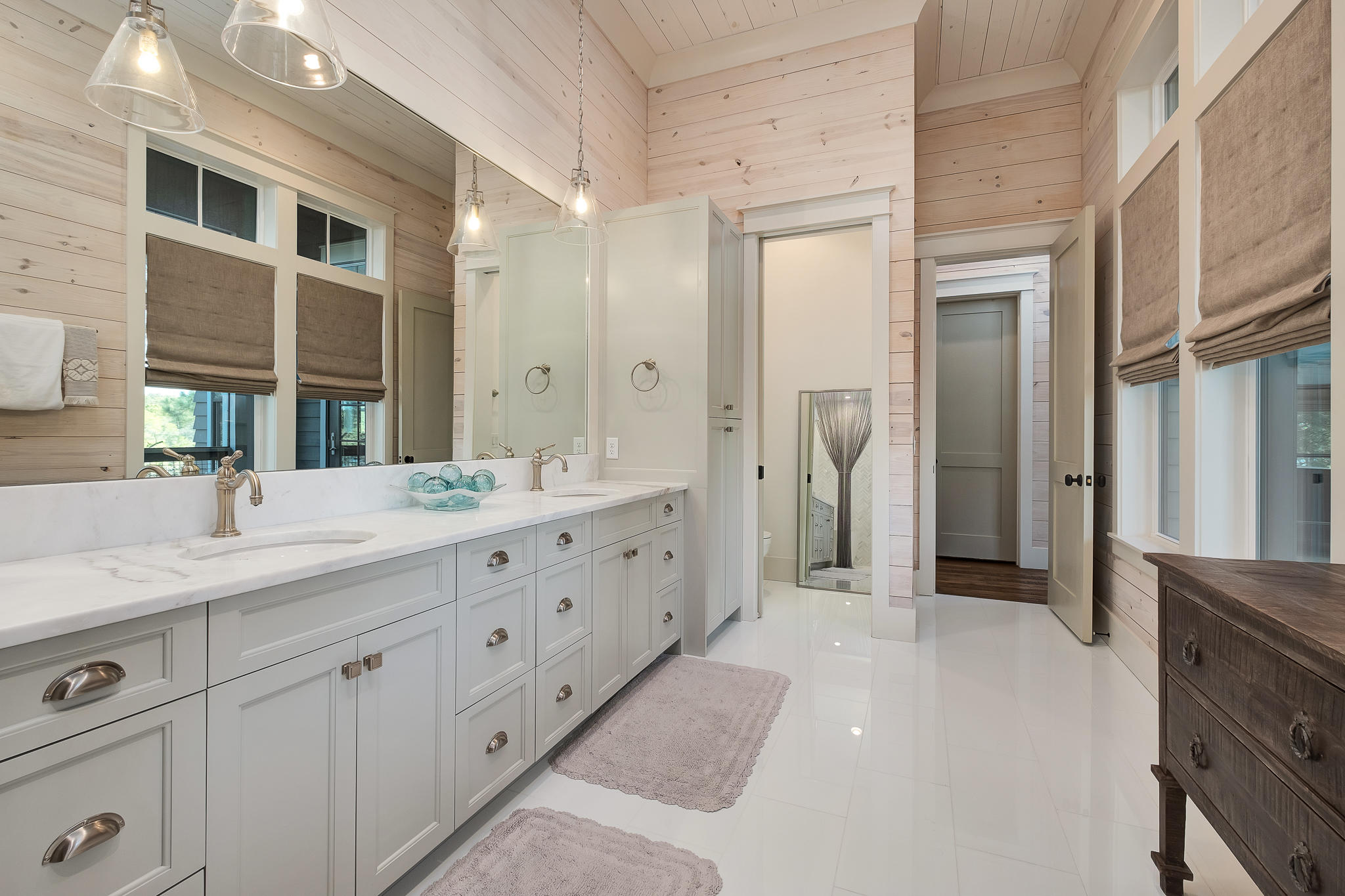 LAKE SHORE ESTATES - Residential