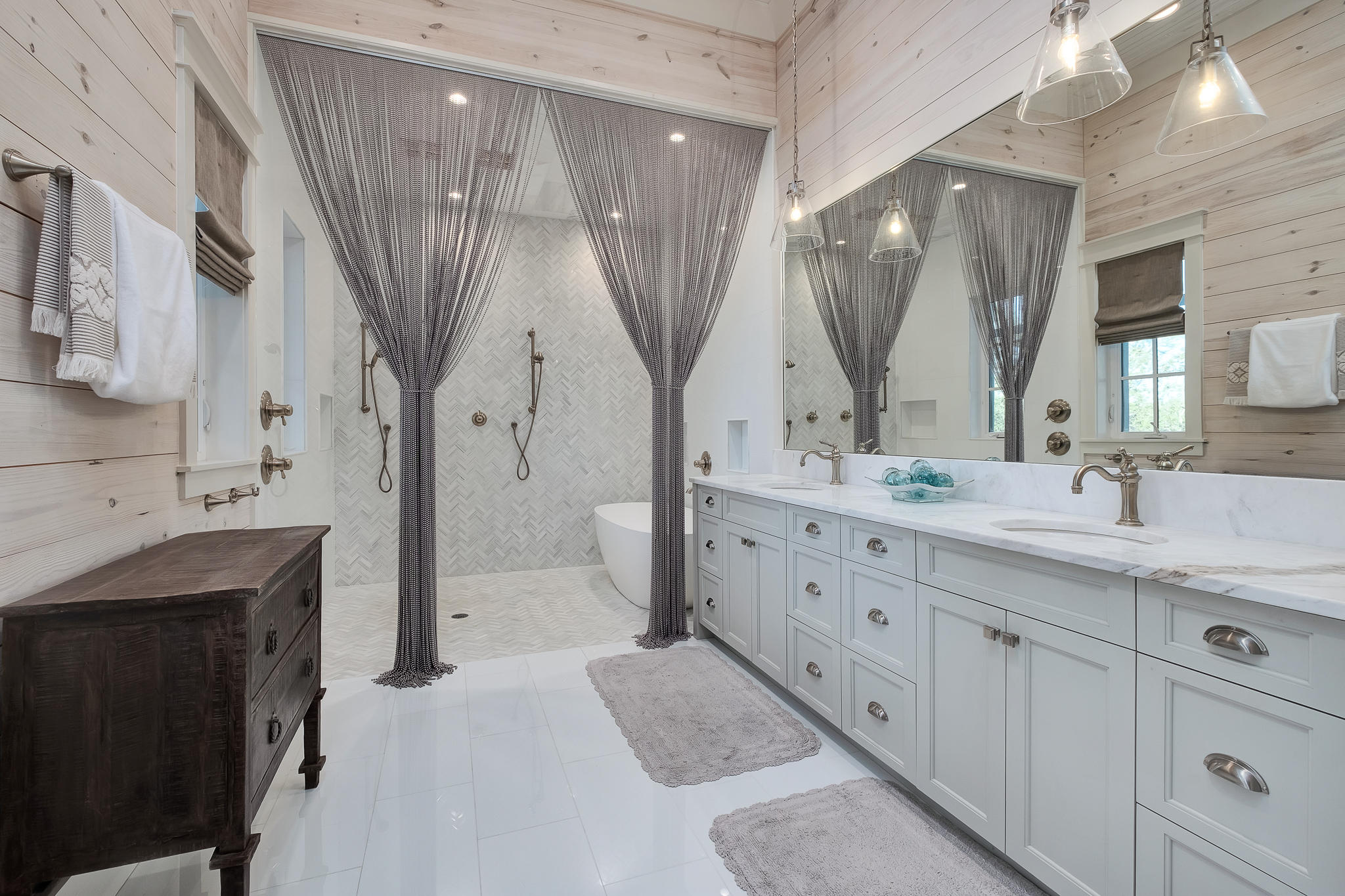 LAKE SHORE ESTATES - Residential