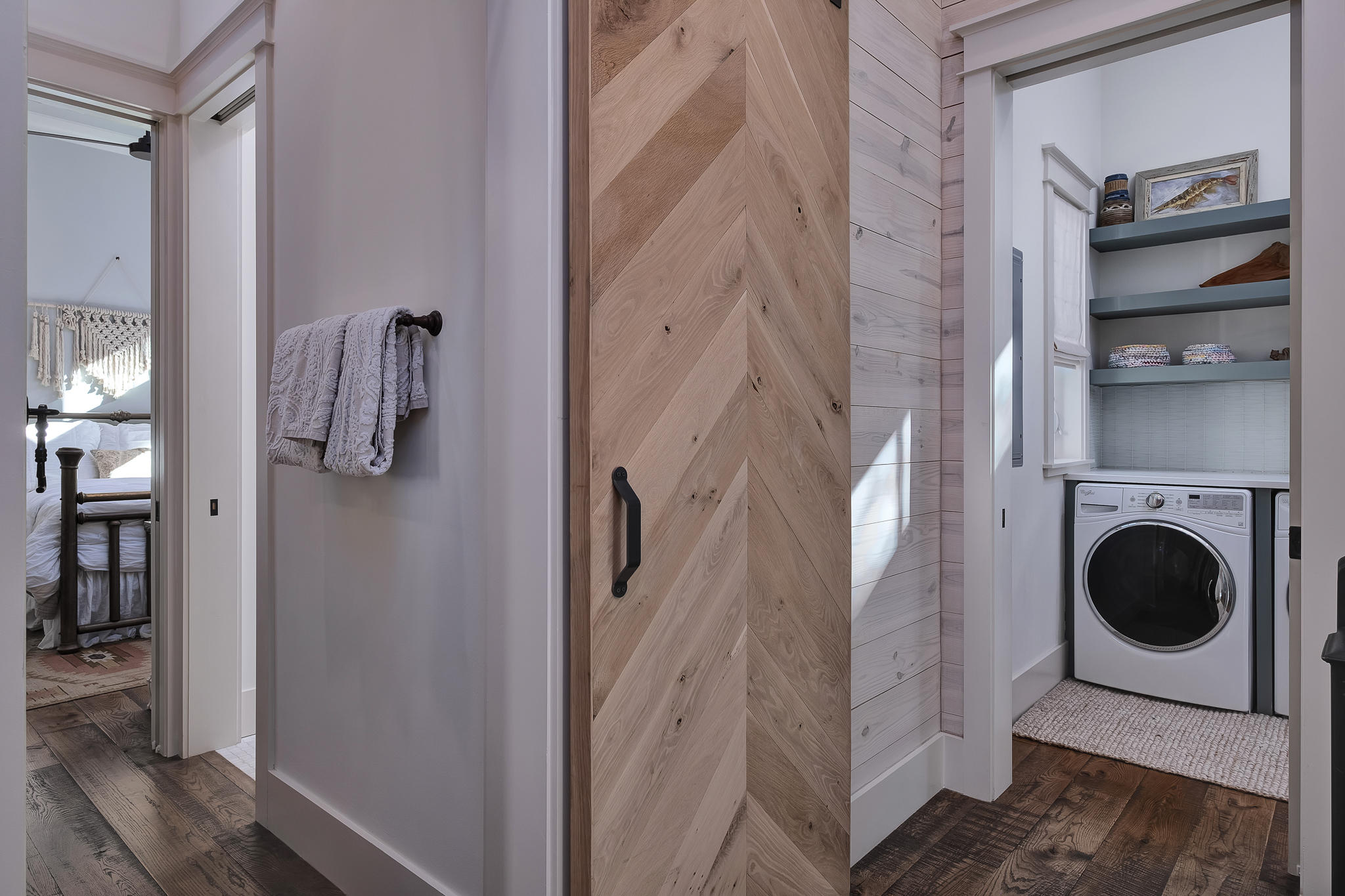 LAKE SHORE ESTATES - Residential