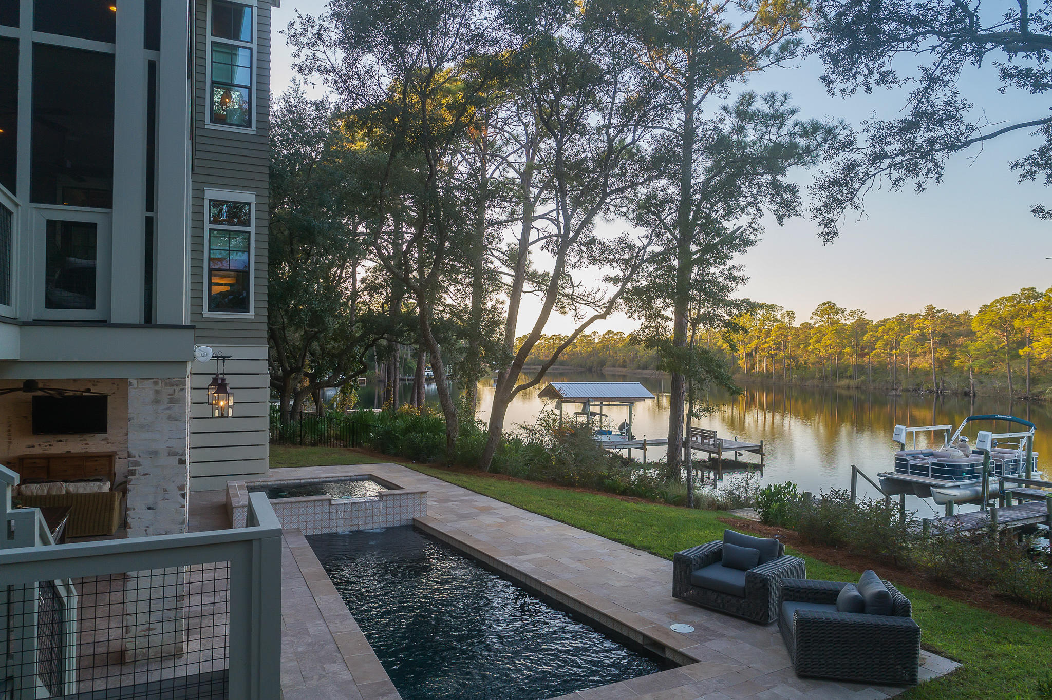 LAKE SHORE ESTATES - Residential