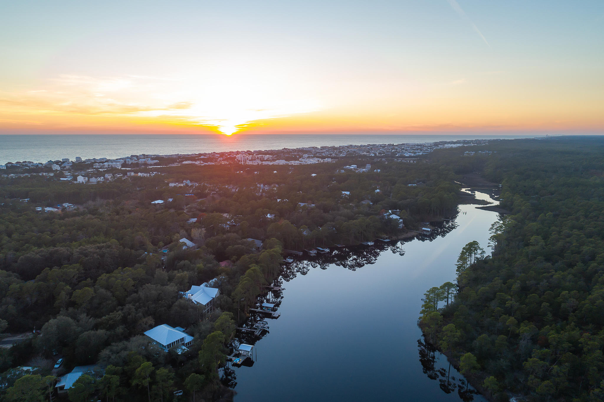 LAKE SHORE ESTATES - Residential