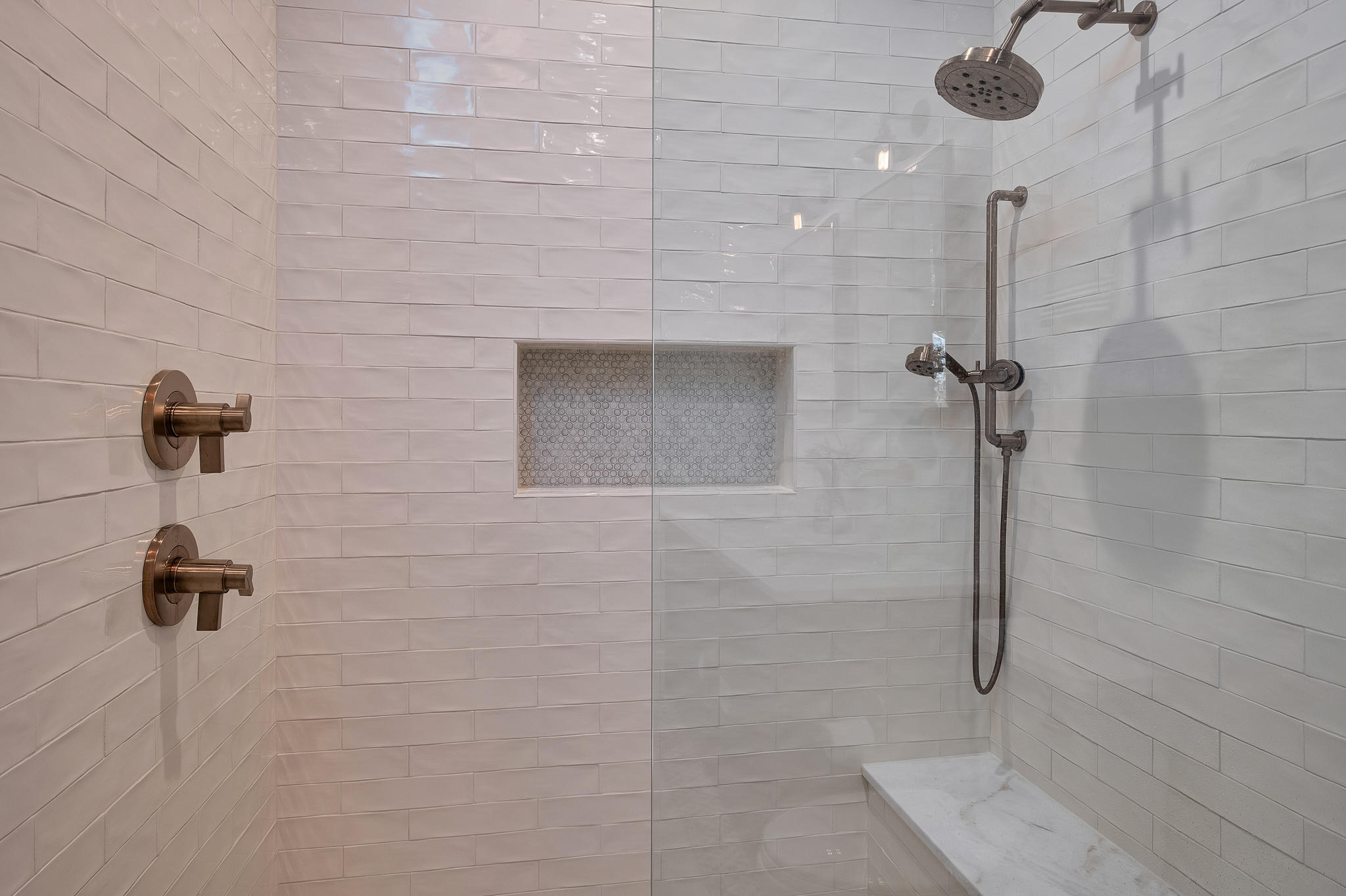 LAKE SHORE ESTATES - Residential