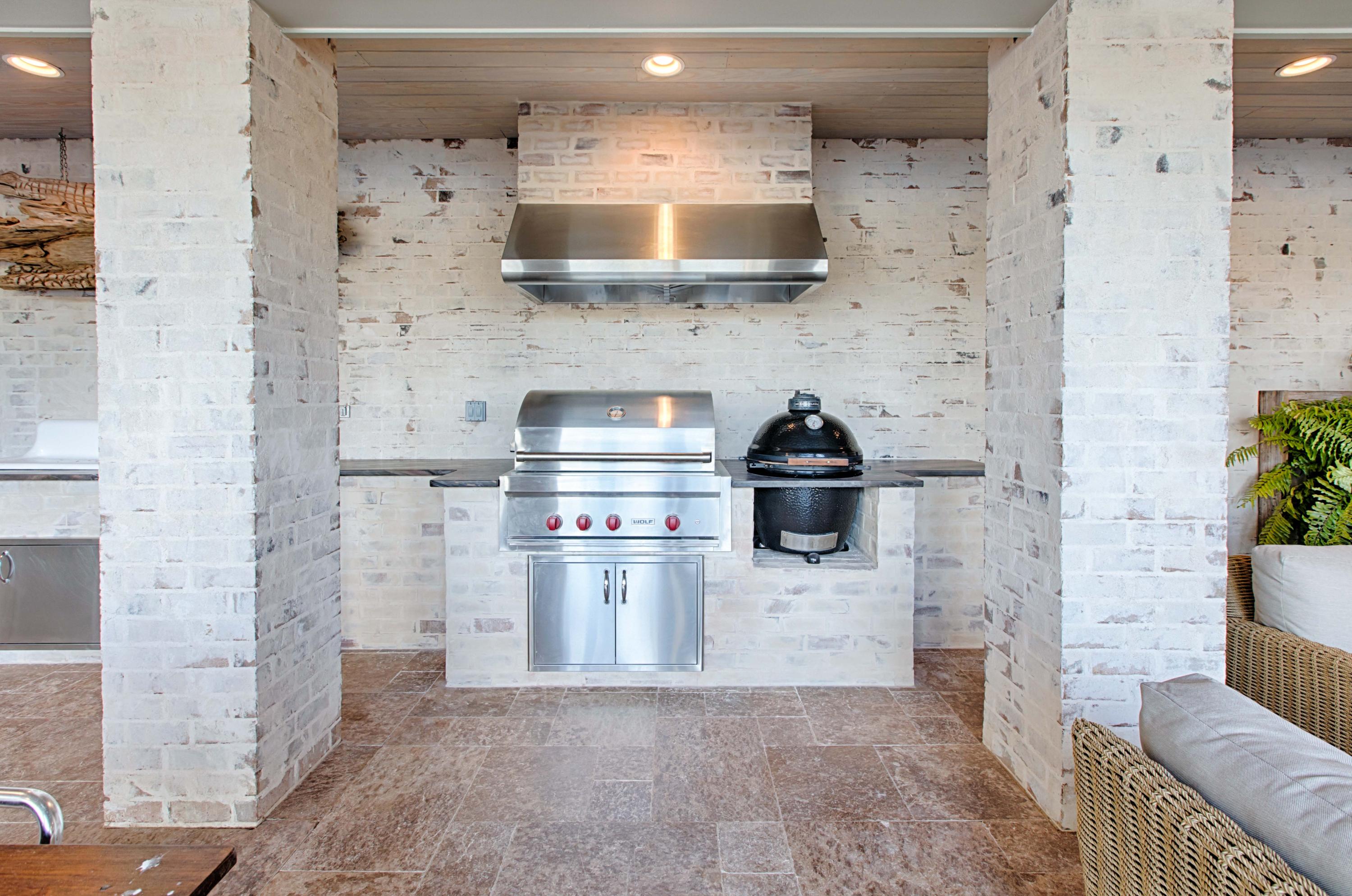 LAKE SHORE ESTATES - Residential