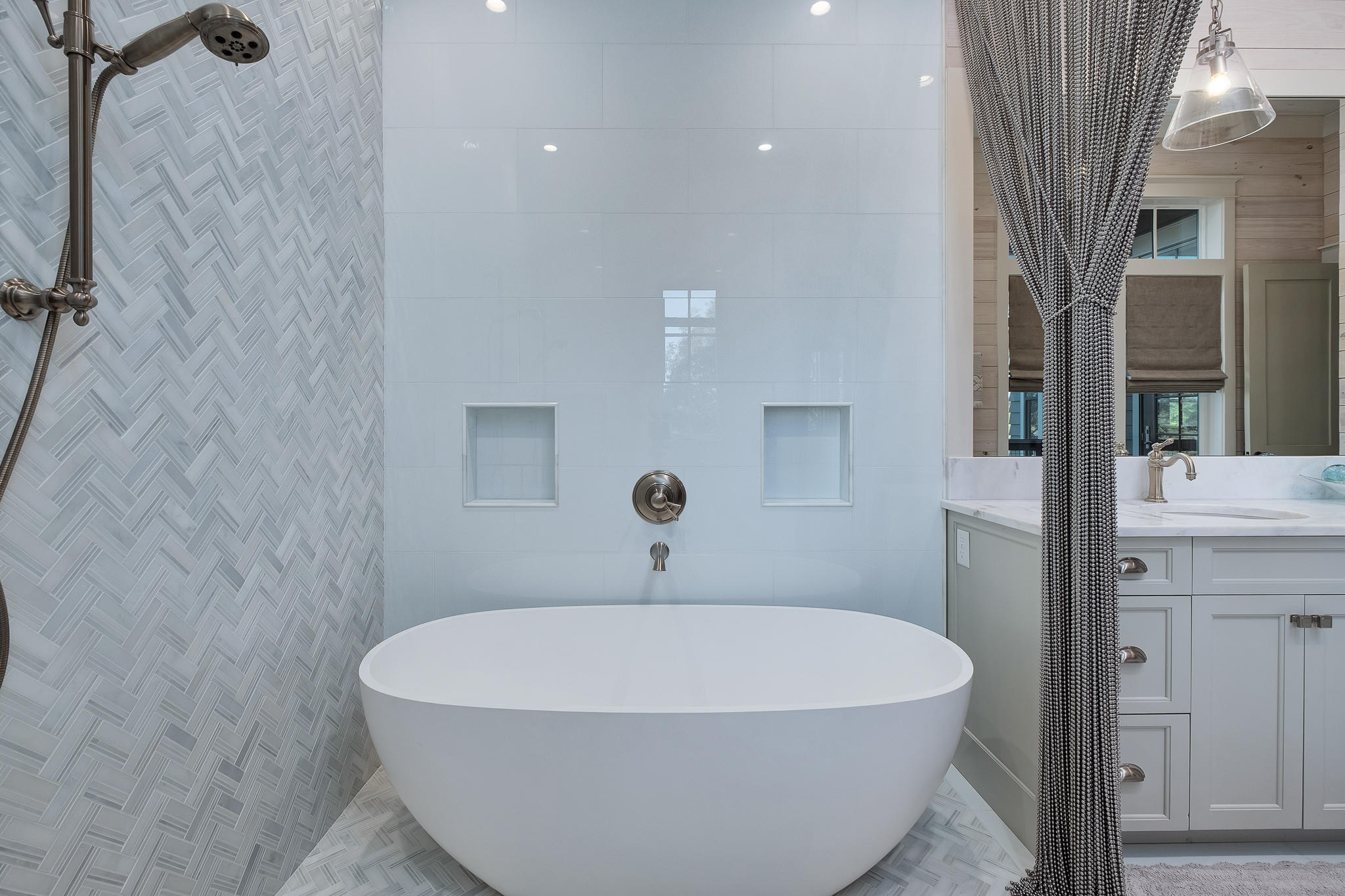 LAKE SHORE ESTATES - Residential