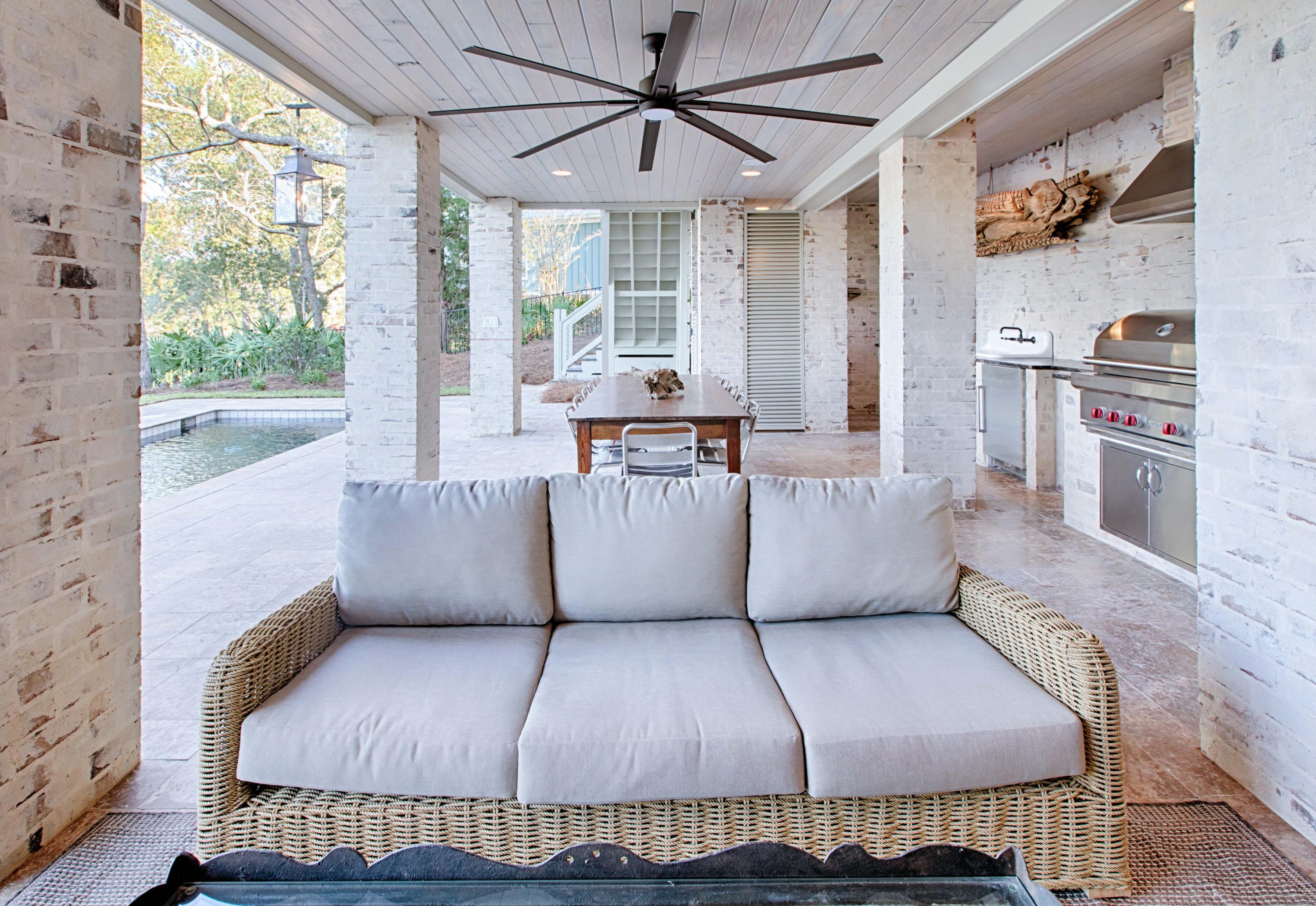 LAKE SHORE ESTATES - Residential