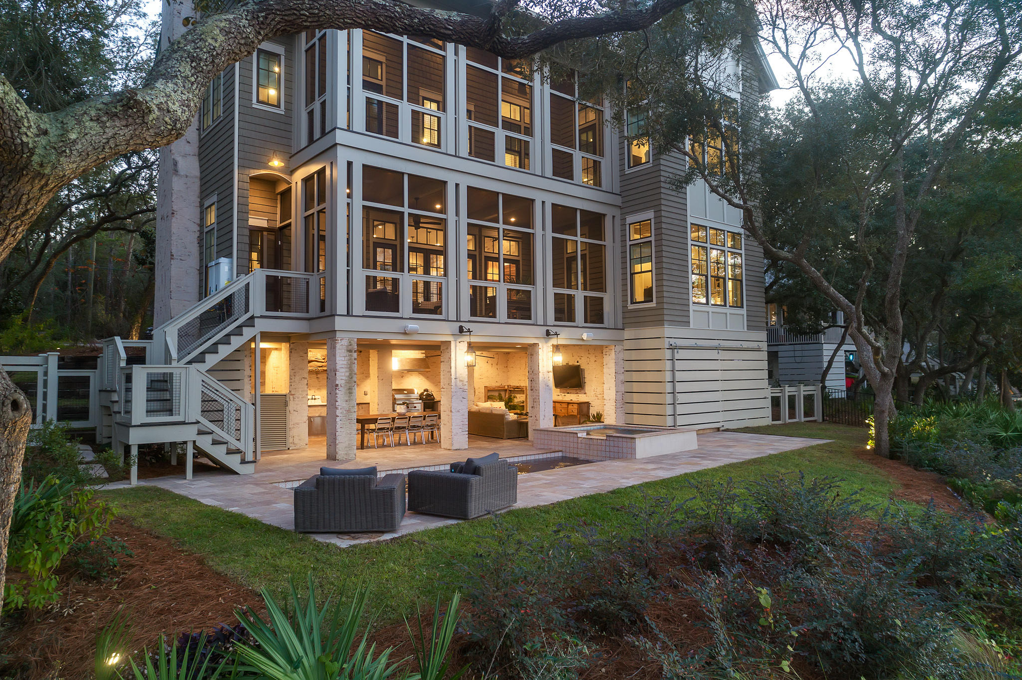 LAKE SHORE ESTATES - Residential