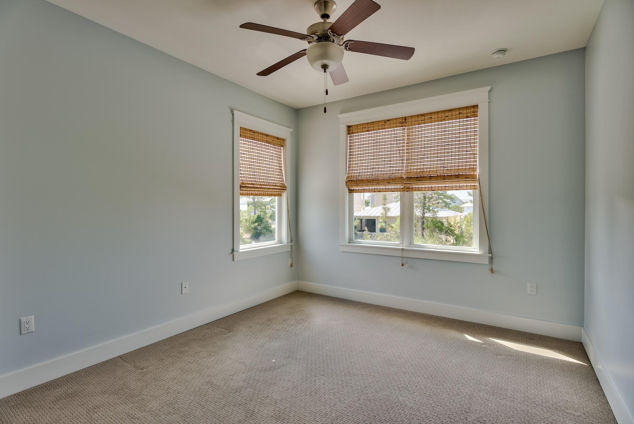 HIGHLAND PARKS - Residential